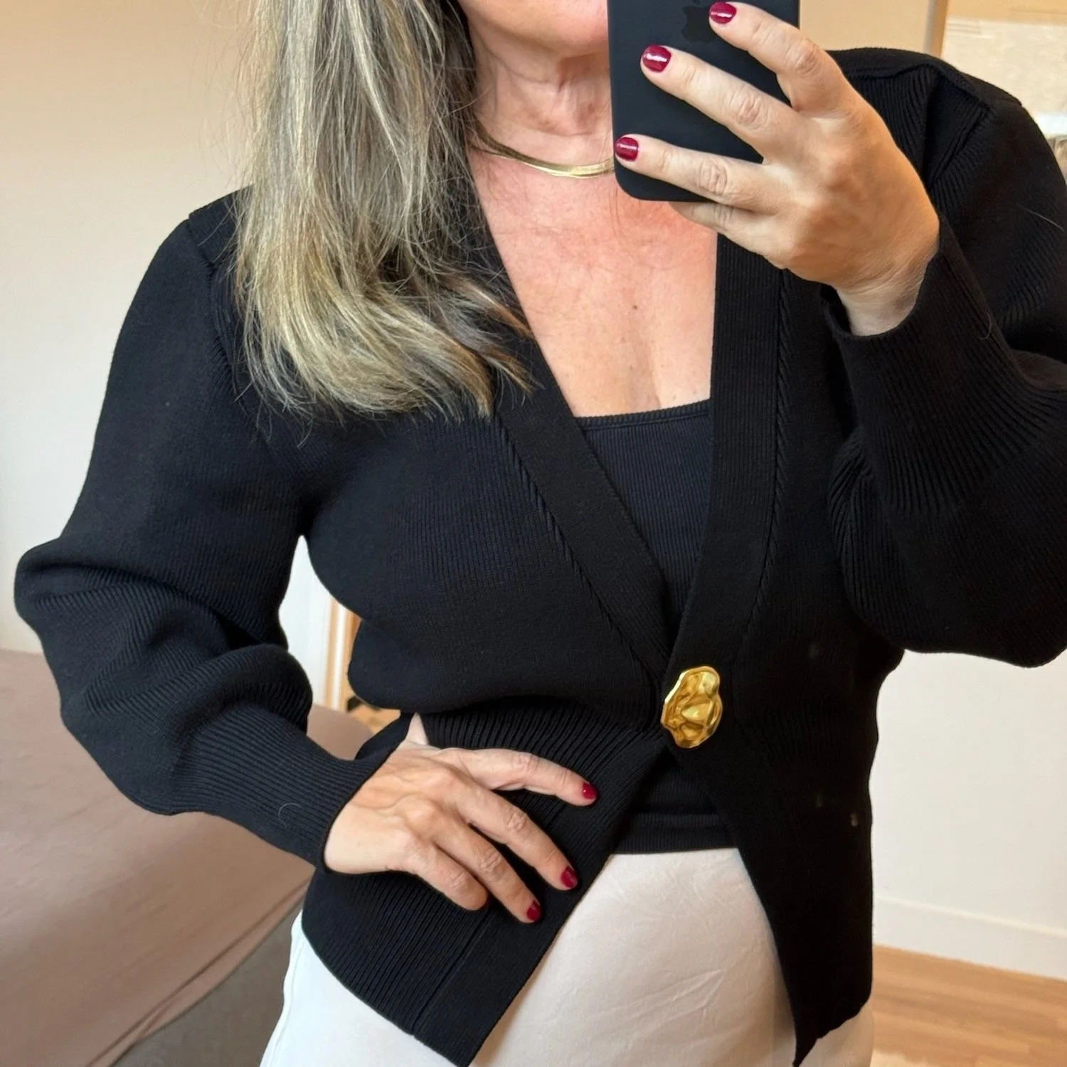 We Humbly Submit To You That This Is The Greatest (And Easiest) Holiday Outfit Of All Time