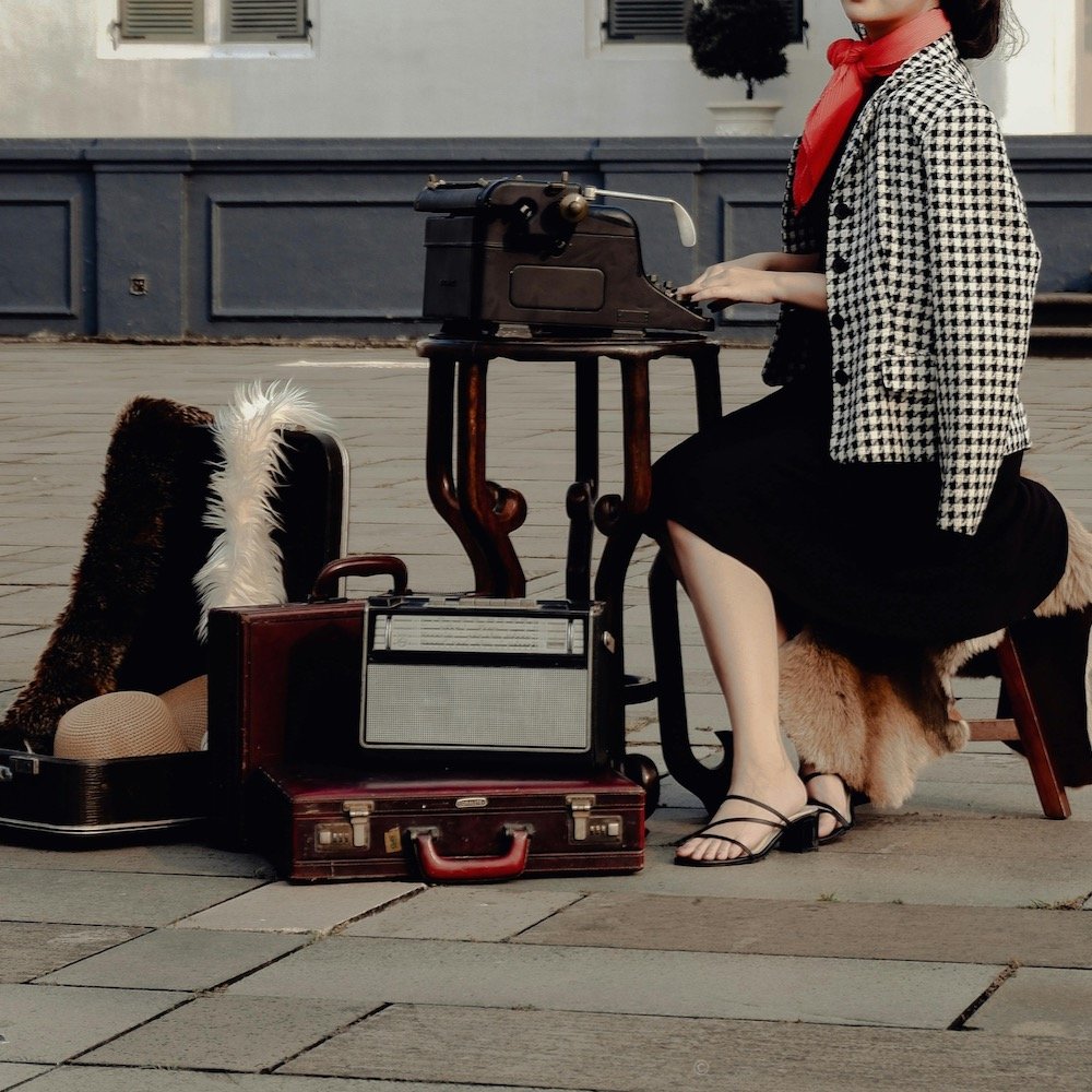How To Pack Like An Enviably Chic French Woman