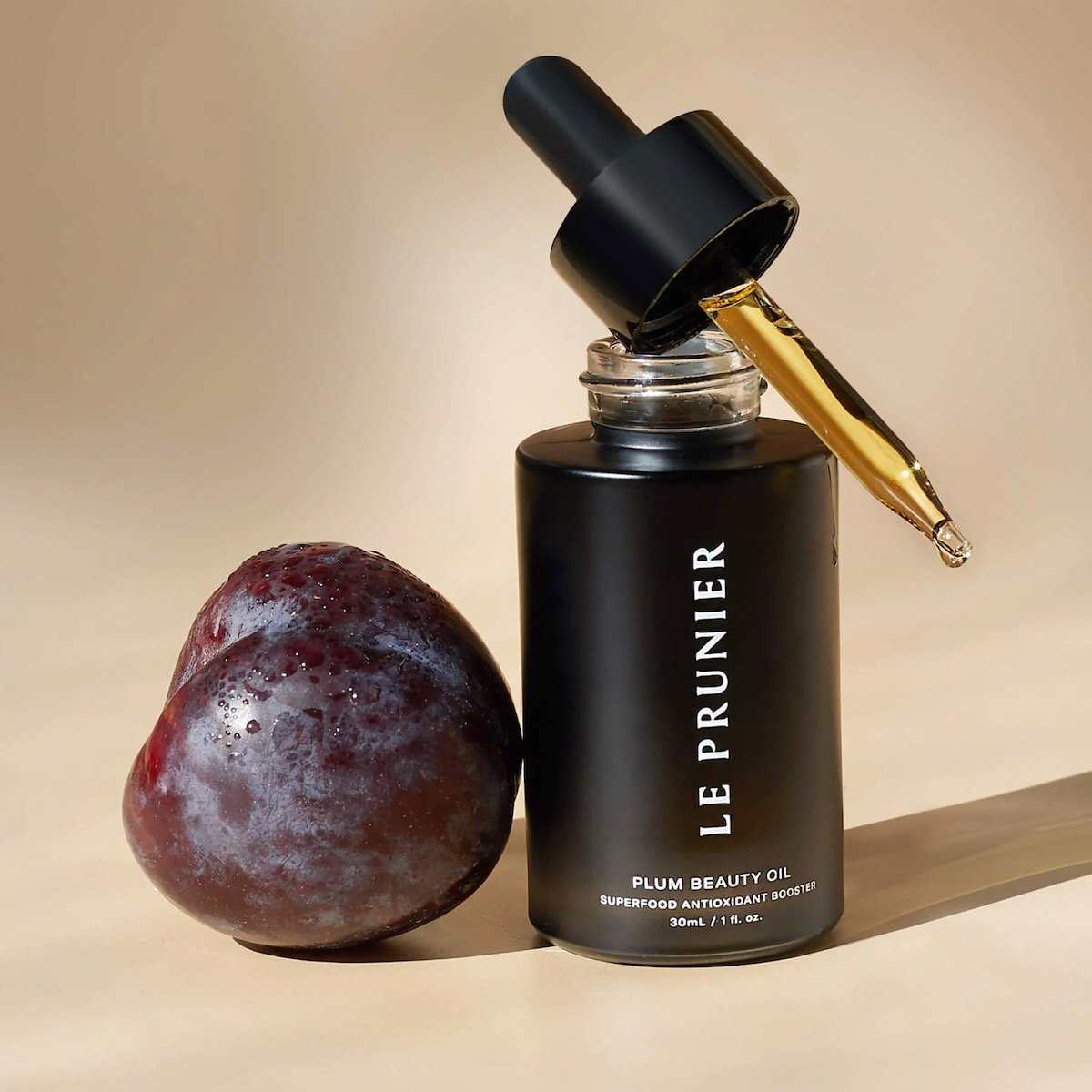 I Tried The Oil With The 30,000 Person Waitlist. It Saved My Skin.