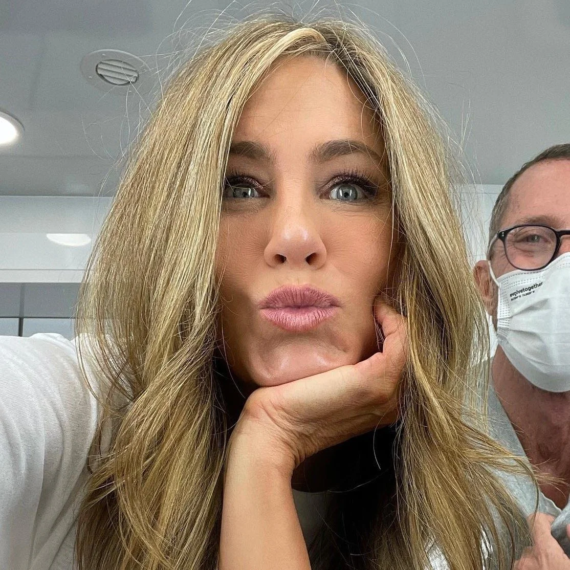 Jennifer Aniston Apparently Loves This $38 Lip Balm And Ugh, Now We Do Too