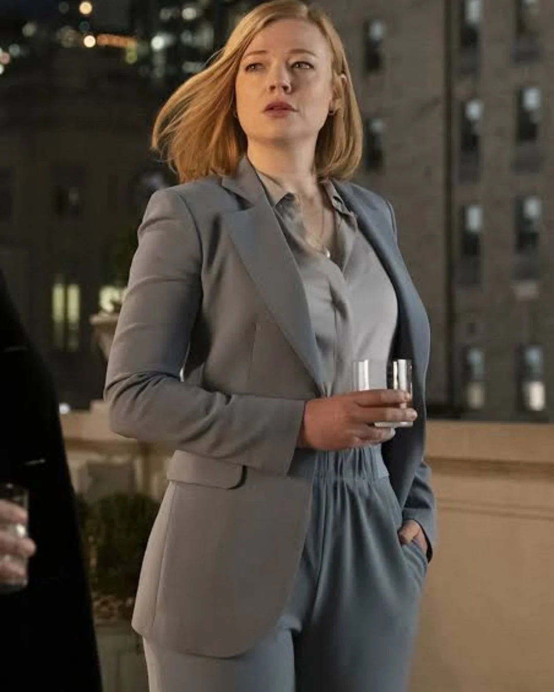 If you&rsquo;re a curvy girl over 40, you neeeeed to know about these 5 pair of pants. The fit is unreal. 

Link in bio. 

#LetsTalkCandidly
Via Succession | HBO | Sarah Snook
🔗: https://www.thecandidly.com/article/if-youre-a-curvy-girl-over-40-you-