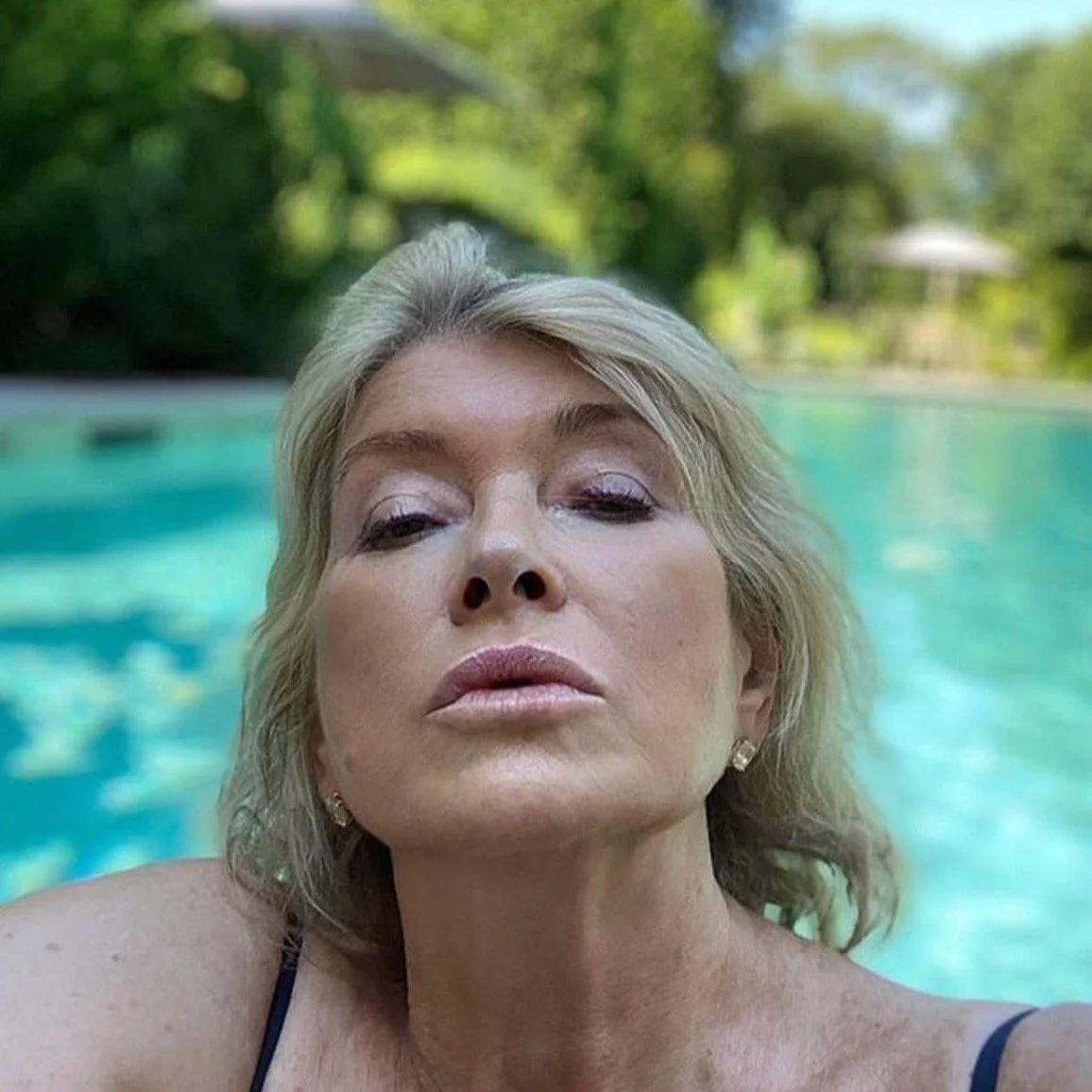 Let’s Explore Martha Stewart’s Entirely Unrepeatable Nighttime Routine