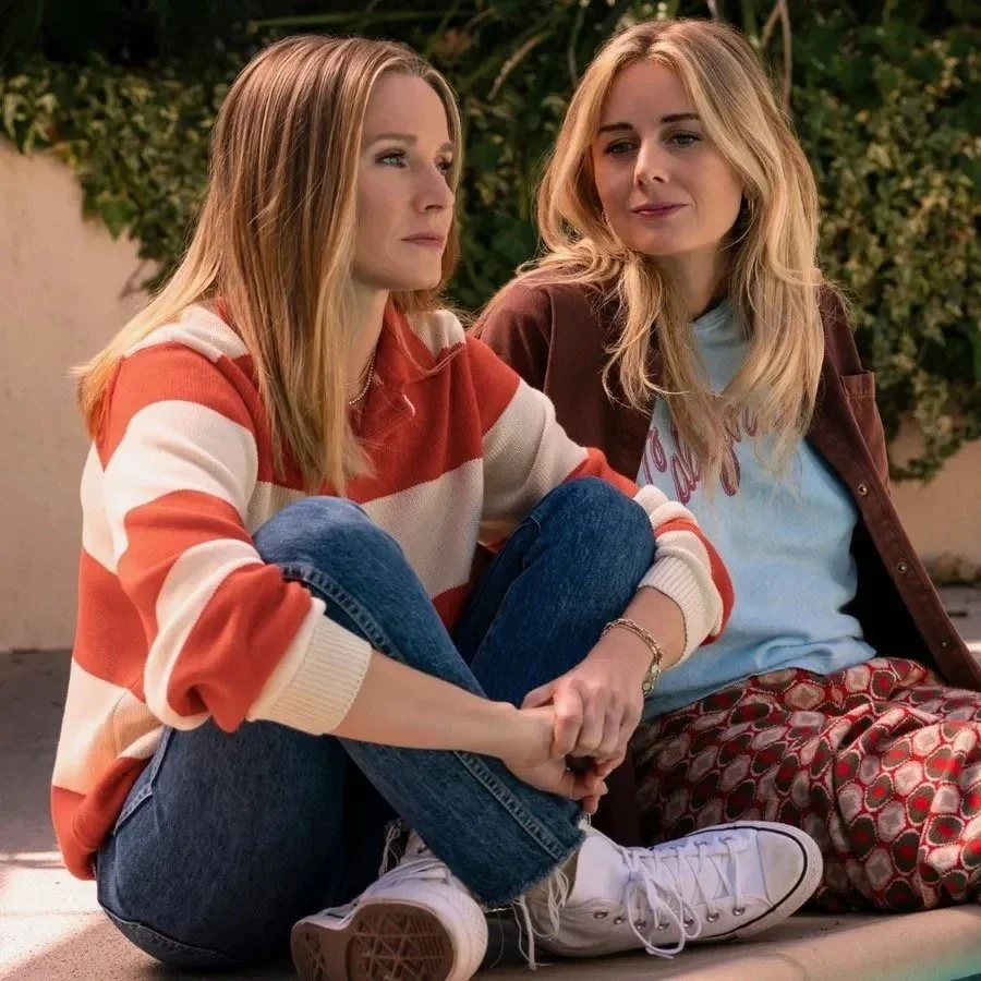 This Is The One Style Piece Your Closet Is Missing If You Want To Look Younger But Still Chic