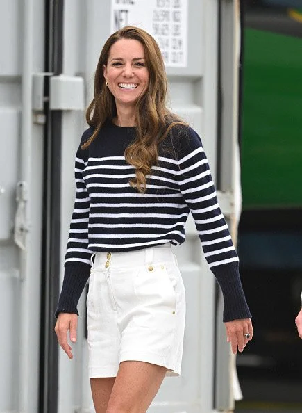 The 10 most expensive-looking pieces we bought so far this spring&hellip;except they&rsquo;re all under $100. And in fact our favorite thing on the list is a $59 dress. You&rsquo;ll know the one. 

Link in bio. 

#LetsTalkCandidly
Via Getty Images | 