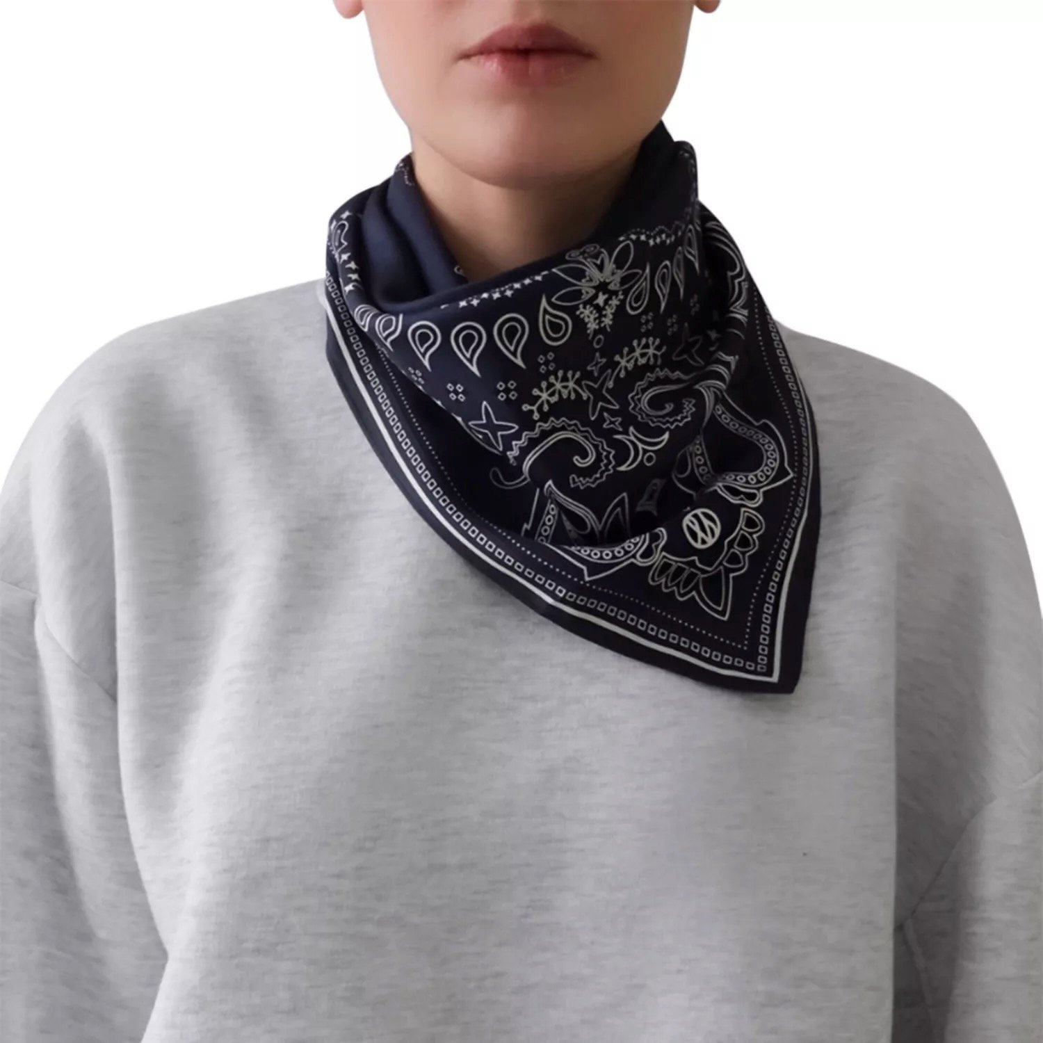 Scarf Le.jpeg