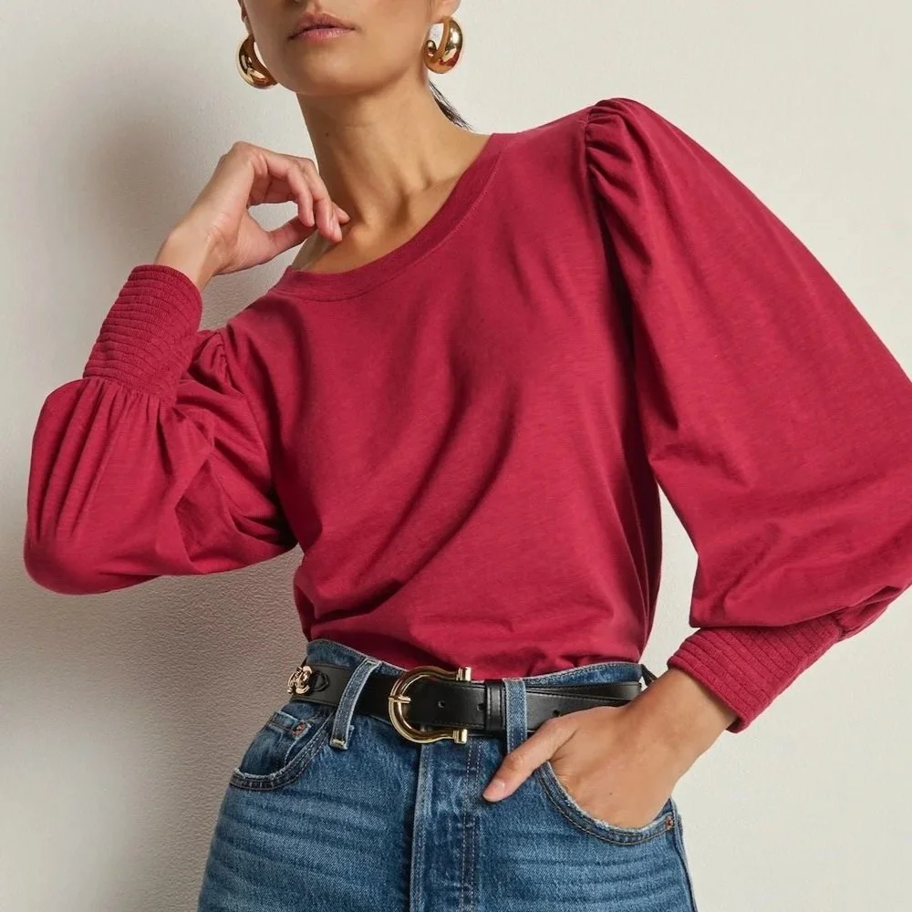 These Are The 11 Most Flattering Shirts You Will Wear When The Weather Gets Hot And You Dread Going Sleeveless