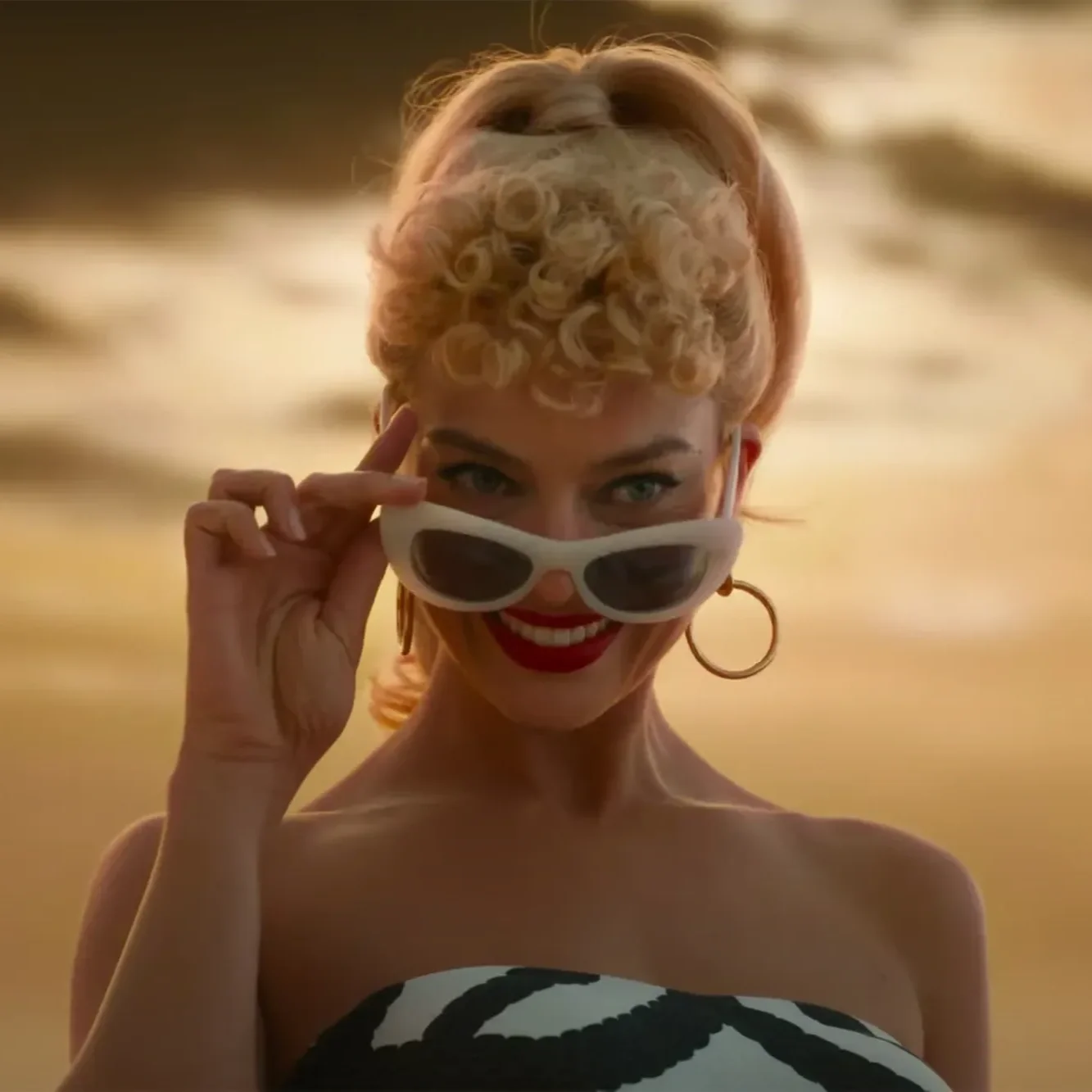 This Is The Makeup We Wear To The Beach Because It Doesn’t Melt Off Our Face