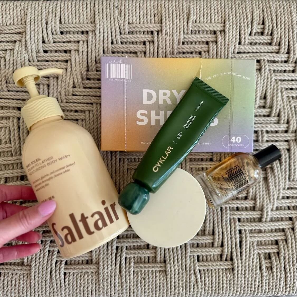 6 Cheap Things That Make Us Smell Amazing In Our 40s