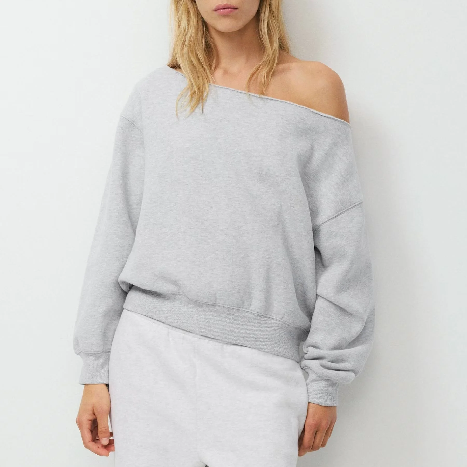 Aritzia1.jpeg