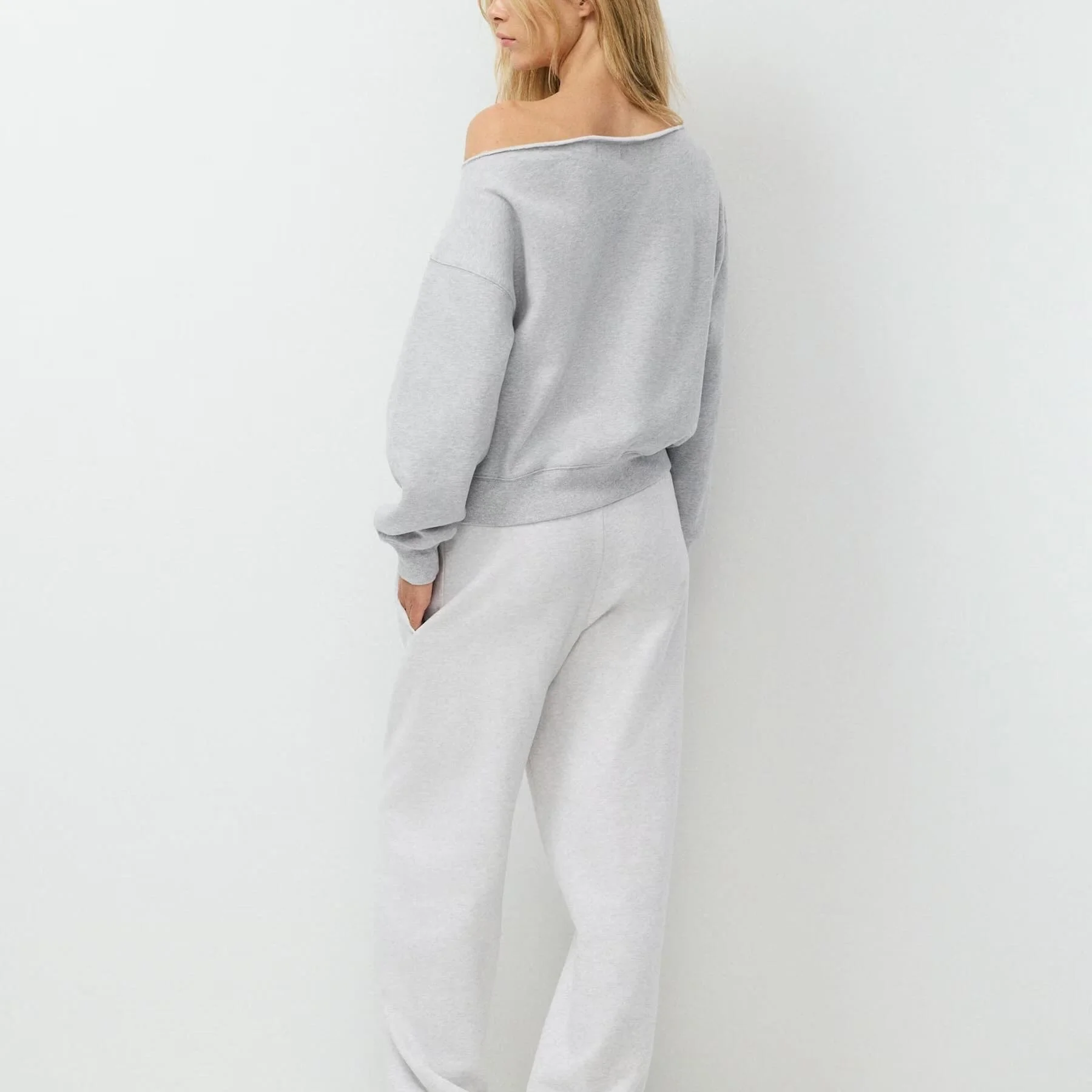 Aritzia4.jpeg