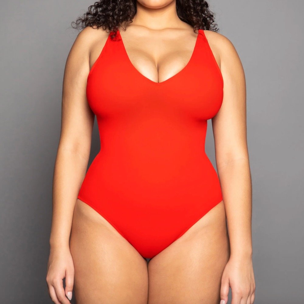 The 18 Best Swimsuits For Curvy Women With Gorgeous Taste The