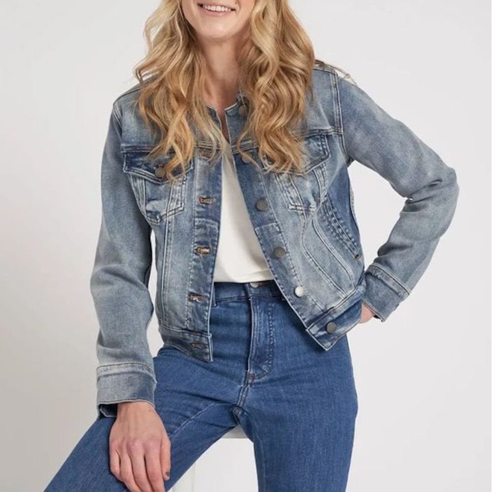 Universal Standard Kelsey Denim Jacket_1.jpg