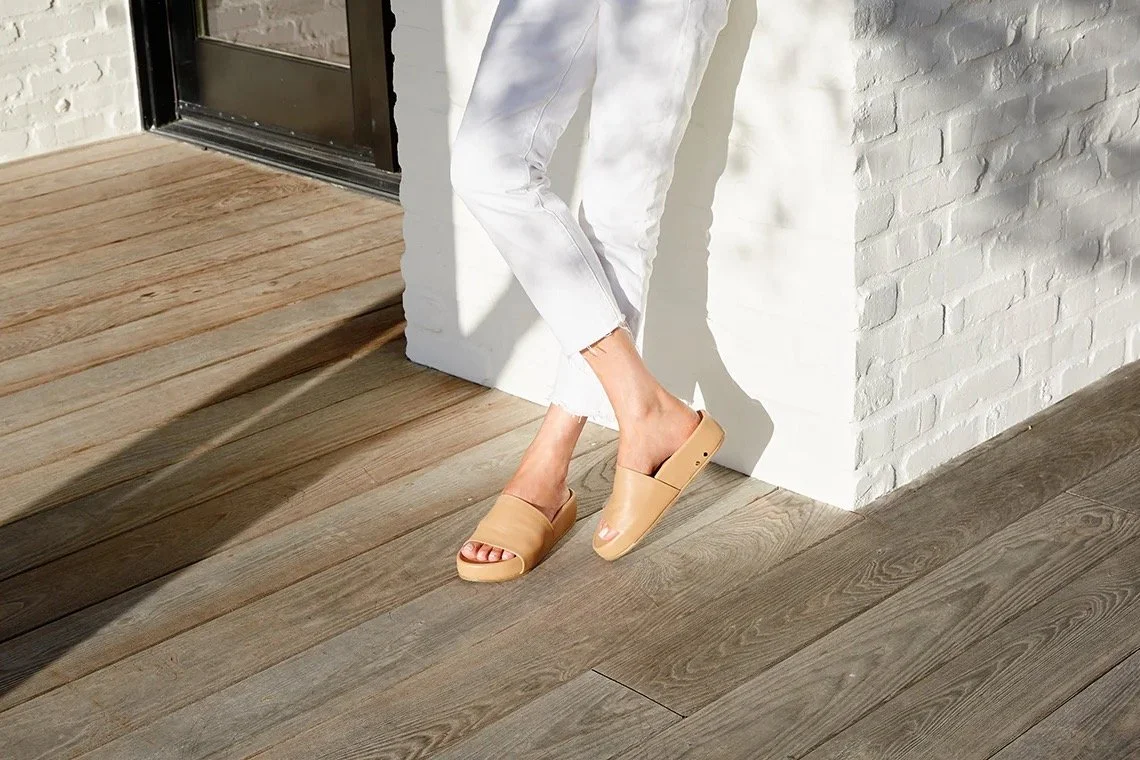 What Summer Shoes Do to Your Joints | Valley Health System