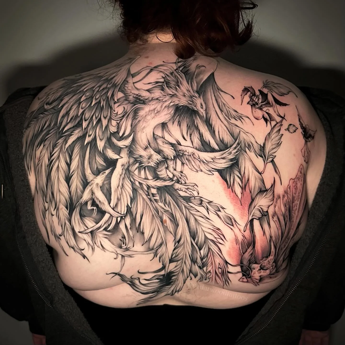 Another lovely little half day with @elliespencer96 chipping away at her Phoenix tattoo. The end is starting to look in sight now, excited for that final reveal. Thank you for the entertaining chats as per usual, always bring the quirk to the studio 