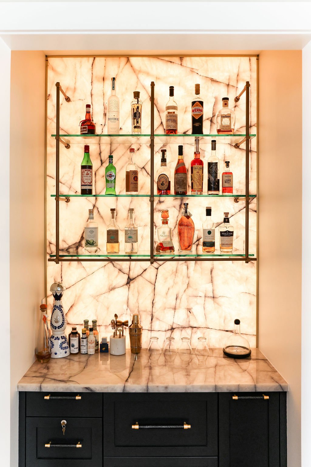 onyx stone backlit wet bar