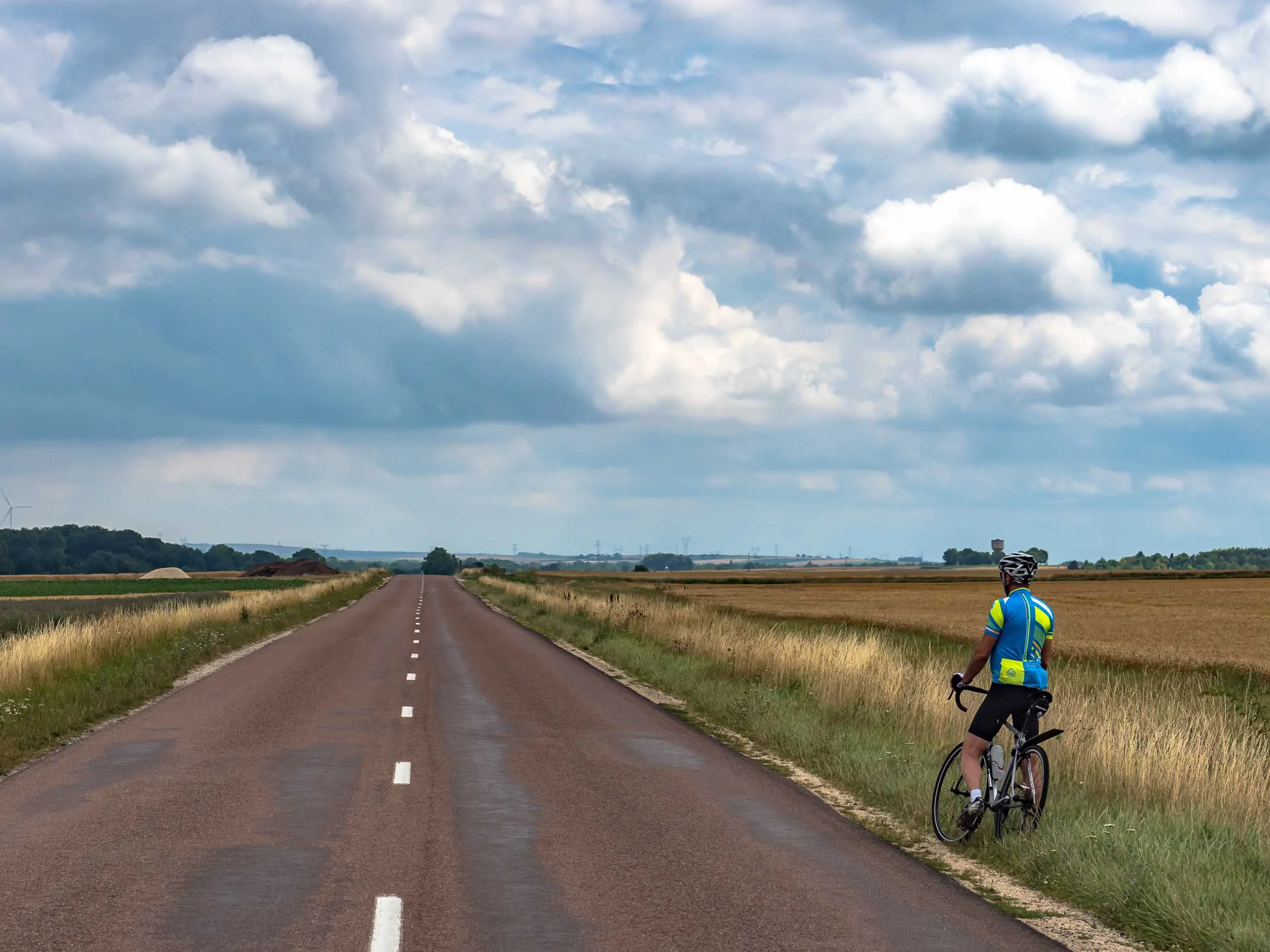 tda-cycling-paris-freiburg-french-landscape.jpg