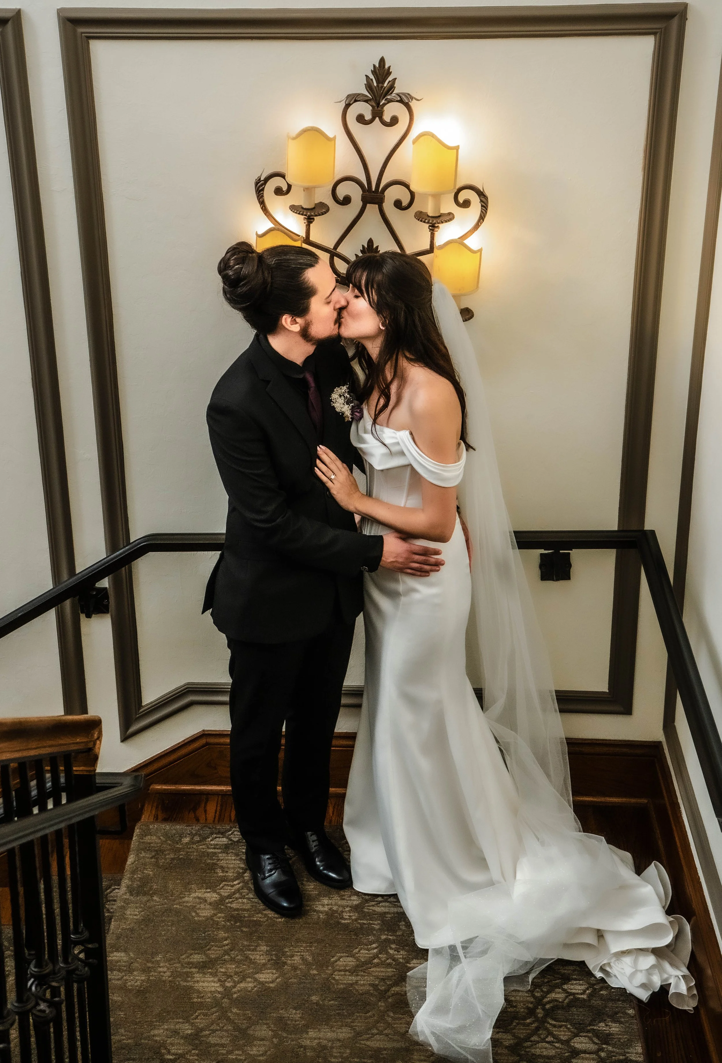 Howard.Wedding-04217.jpg