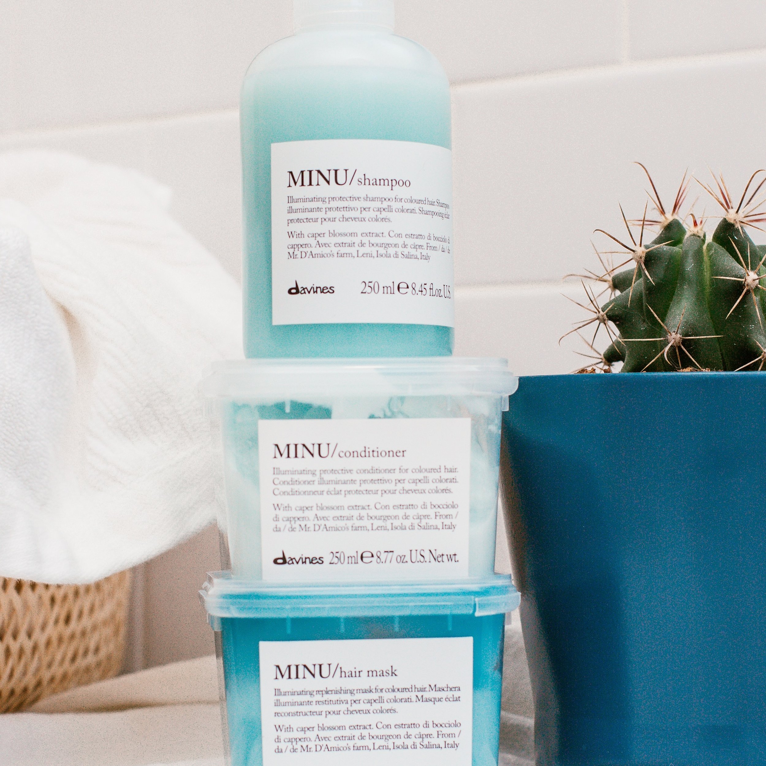 Meet the MINU family by Davines! 🌿 Prevent color fading before it starts with MINU Shampoo, Conditioner, and Hair Mask. 

Infused with Caper Blossom Extract, these products are designed to enhance and protect colored hair, leaving it beautifully lum