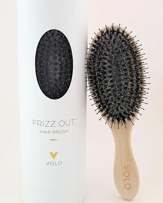 ✨NEW ARRIVAL ✨ VOLO Frizz Out Hairbrush 

Shop it in store or online! The link is in our stories today. 

Dual-Action Bristle Combination

Longer rounded nylon pins stimulate the scalp and gently detangle hair strands, while shorter boar bristles red