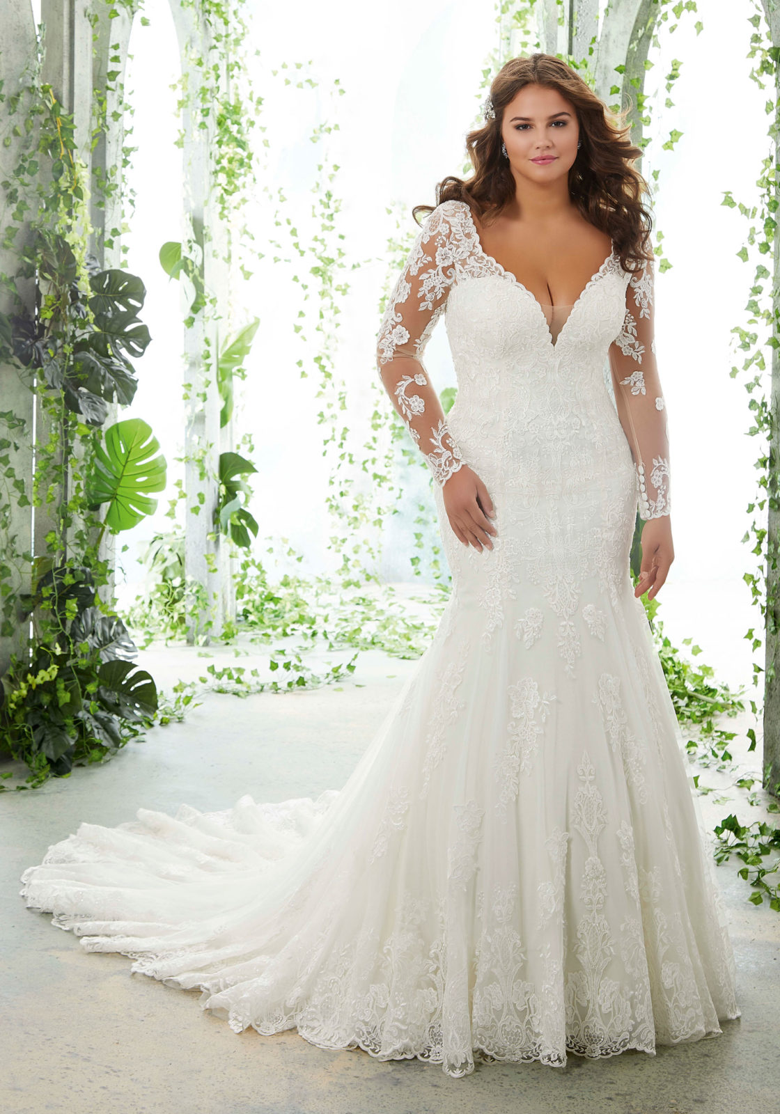 wedding gown designs for plus size