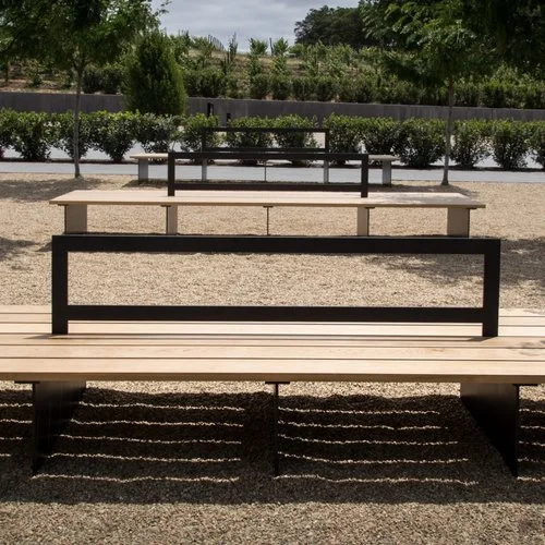 FEATURE BENCH