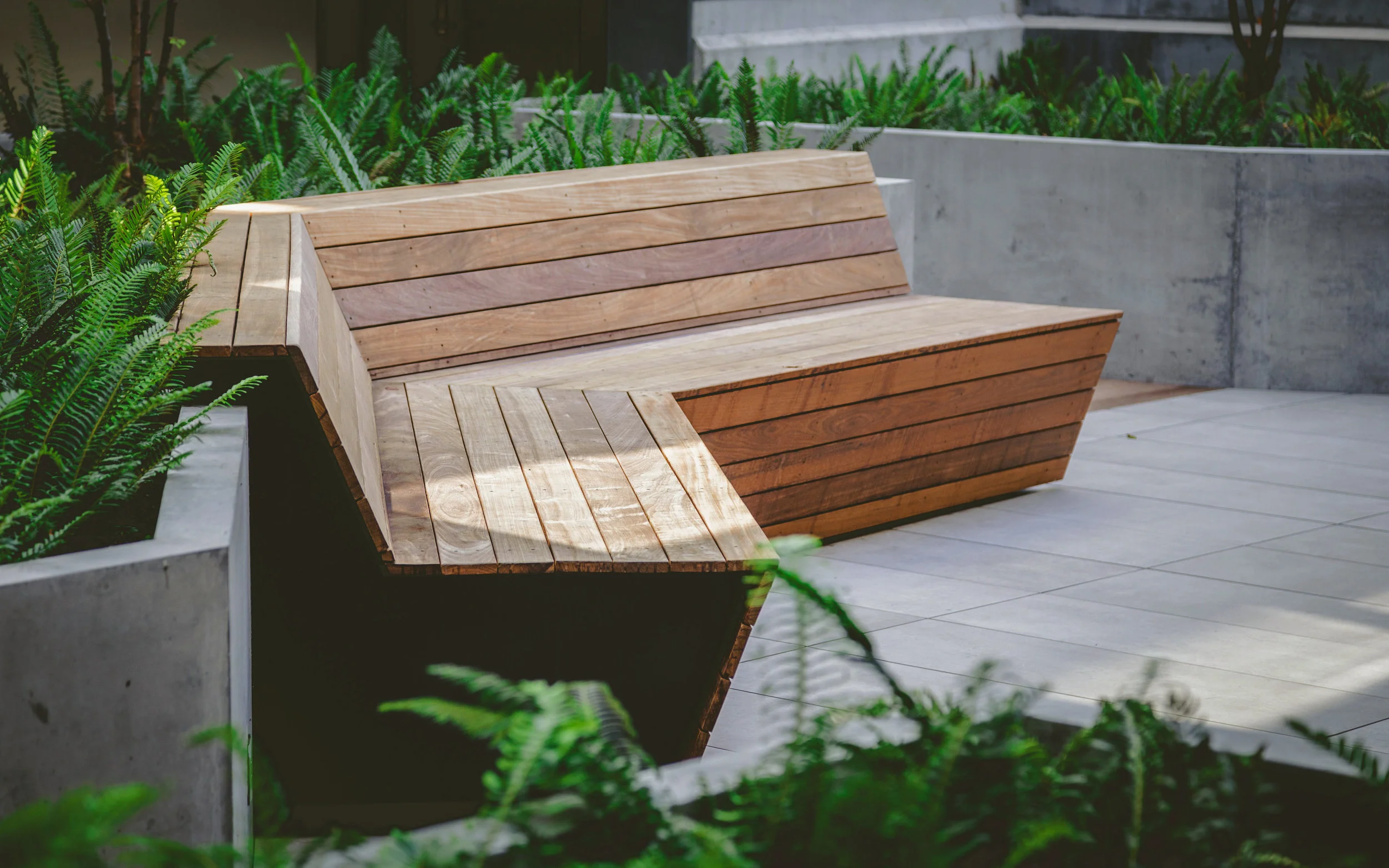 MFLA_580_Hayes_Bench-15-AL.jpg