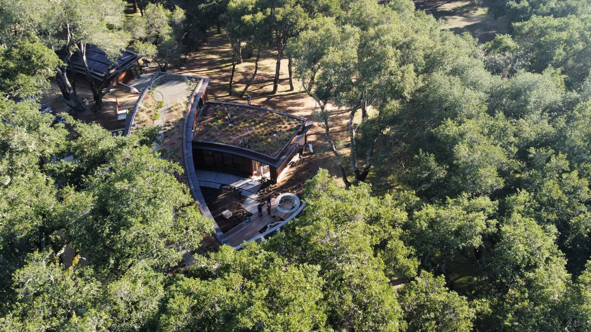 Santa Lucia Preserve &lsquo;Curveball&rsquo; | A Site Responsive Design

We are currently in the final stages of planting and installing surface materials at &lsquo;Curveball&rsquo;, an impressive residence nestled with an 18,000 acres of protected n