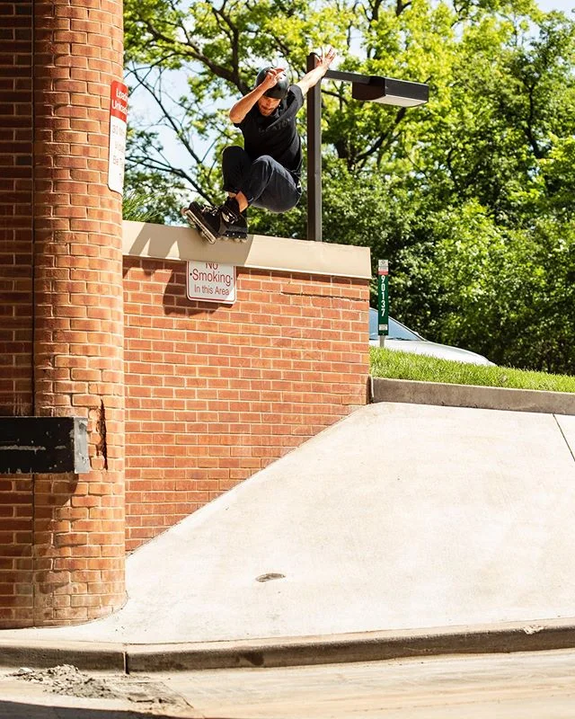 @garlinghouse bumping up to soul and spotting a mute 180 into the bank 📸 @mike.lufholm 
#thecrowvideo