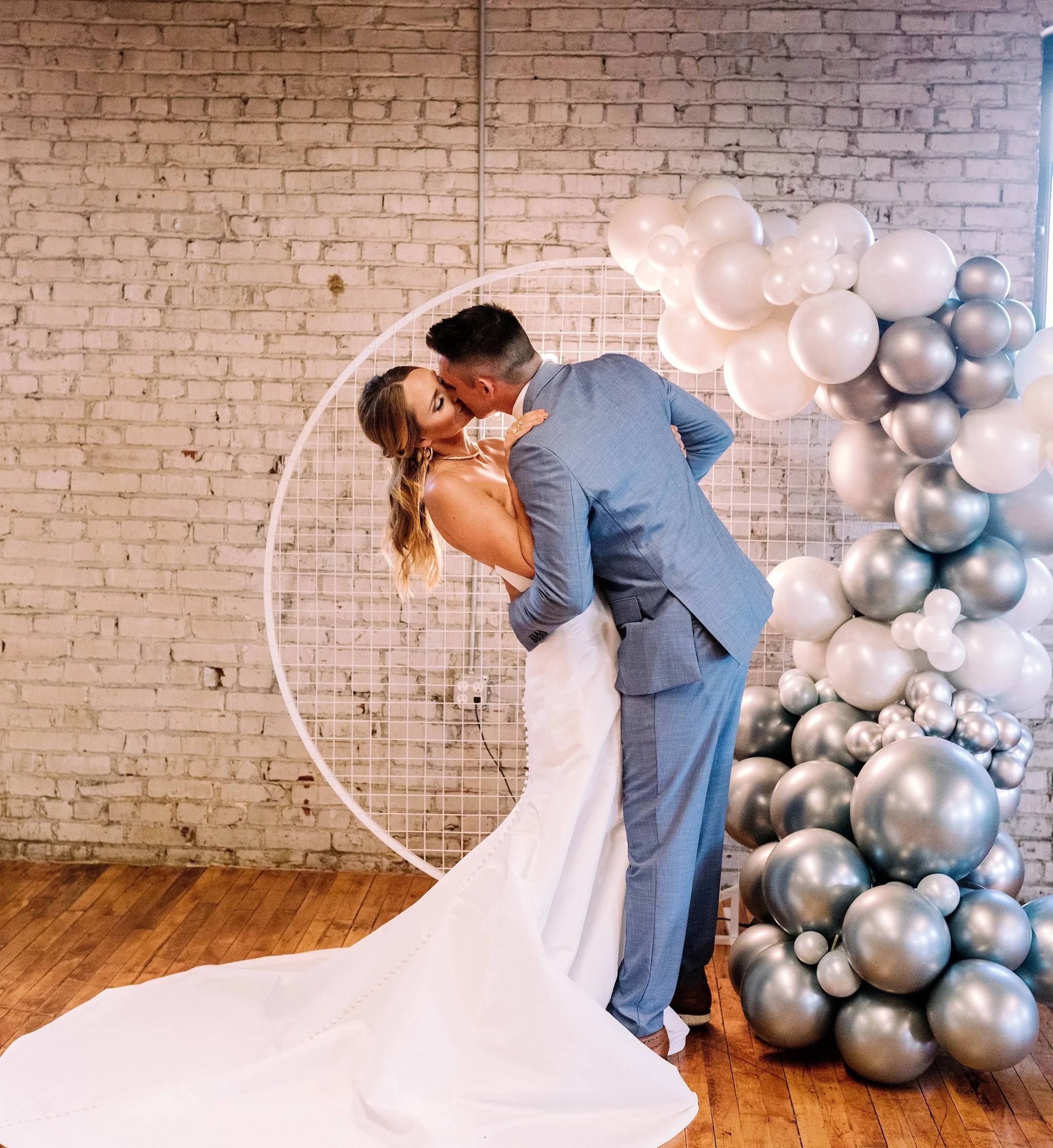 Winter Themed Wedding Photoshoot ??? The Emerge Building