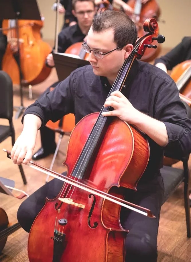 Tom Valdez (Cello)