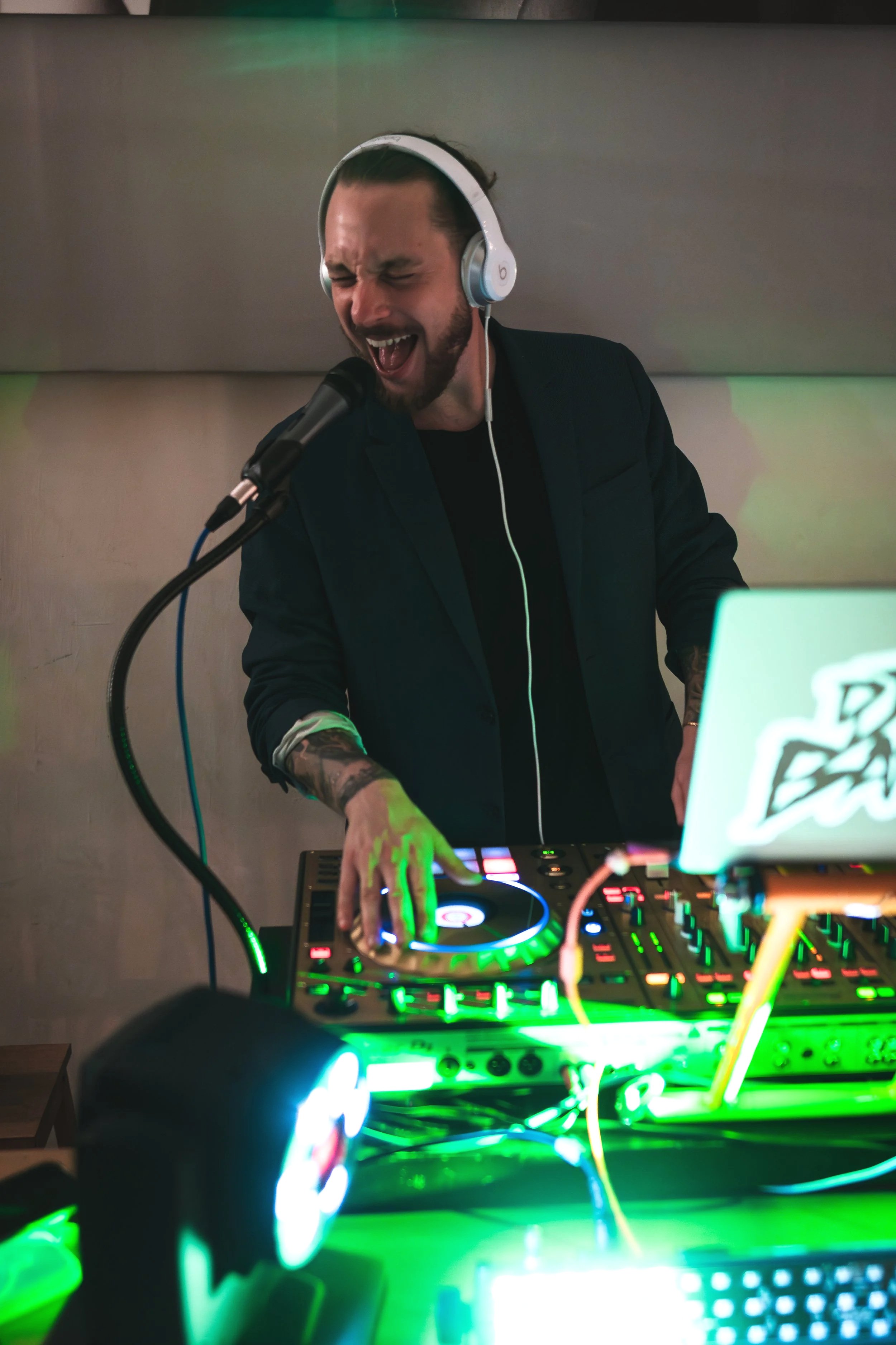 Hochzeits DJ in Aktion
