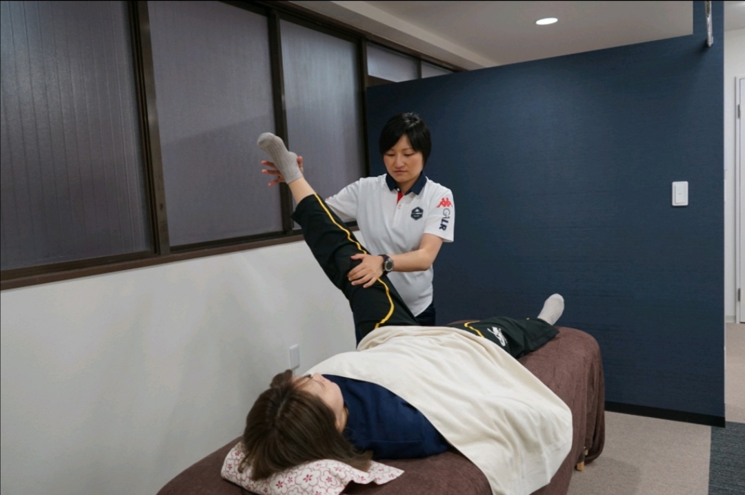 ブログ写真(どんなことしてる?めぐストレッチ).jpg