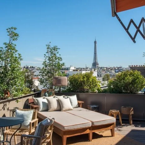 Brach_Terrasse_Suite_Suzanne_14_GuillaumedeLaubier.jpg-700x467.jpg