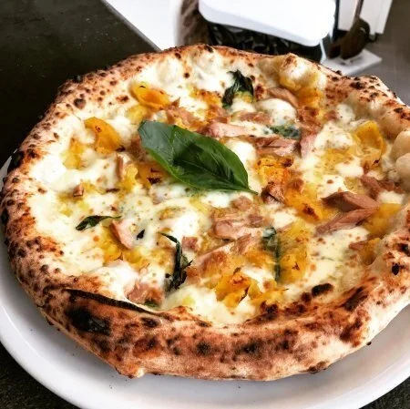 pizza-tuna-gialla+%281%29.jpg