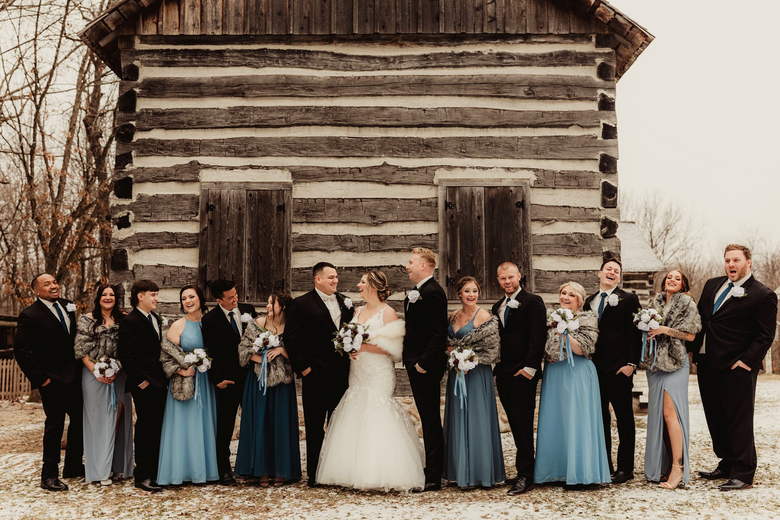 wedding ceremony, wedding, milwaukee wedding venue for engaged couples, weekday wedding,