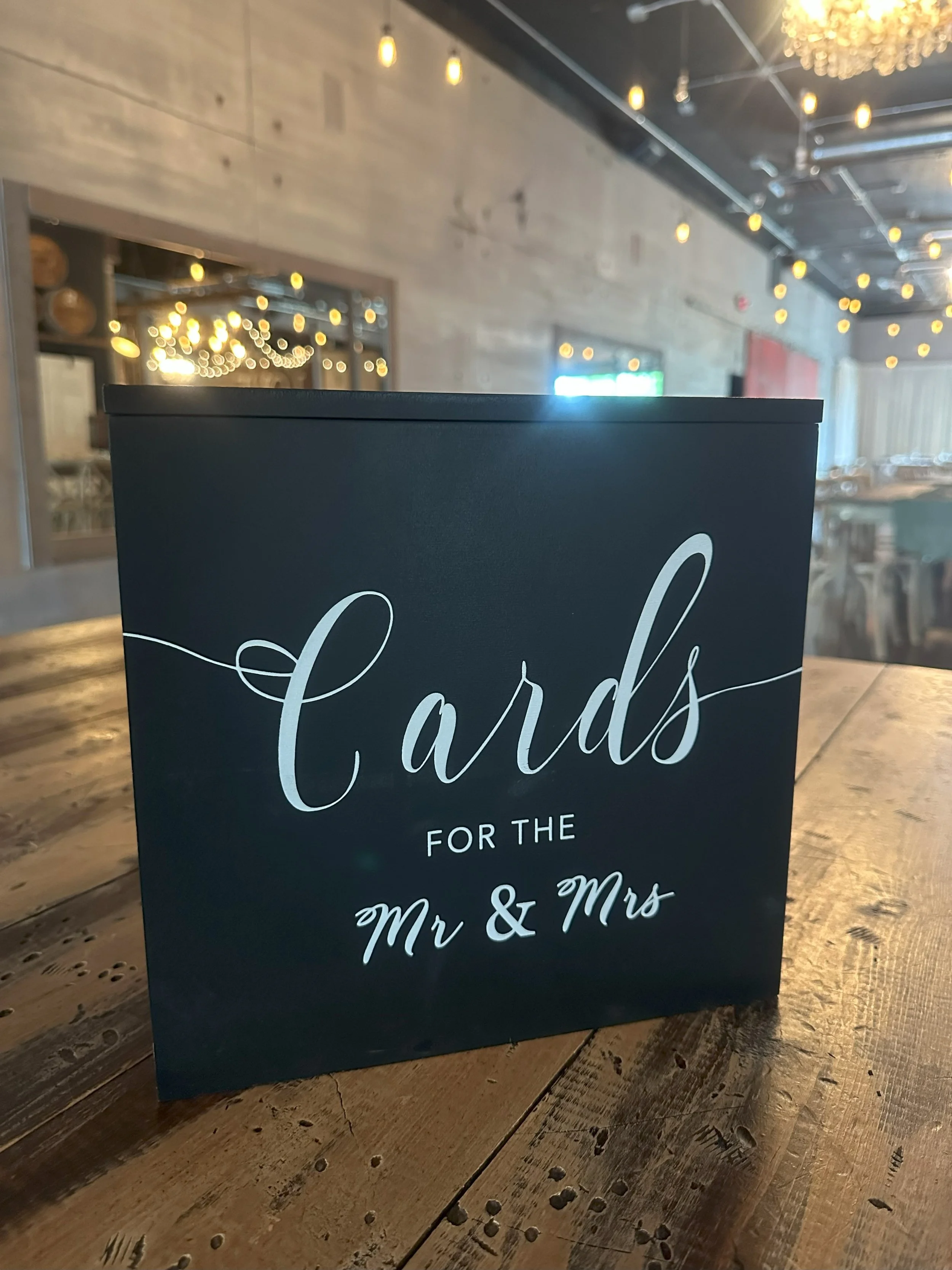 Mr & Mrs Card Box