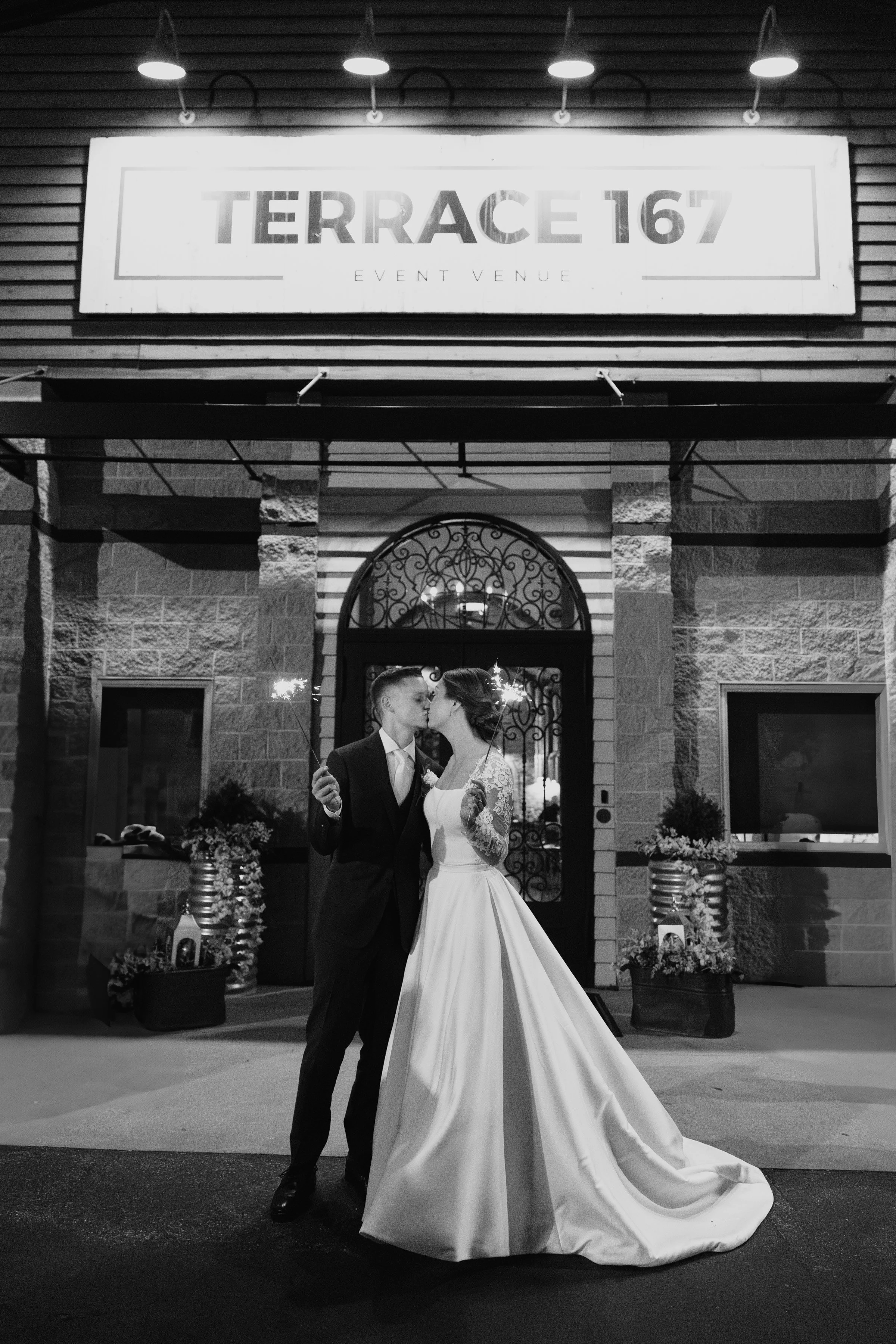 wedding ceremony, wedding, weekday wedding, wedding planning, bride, groom, terrace 167, 2026 bride, 2027 bride, wisconsin wedding venue, wisconsin wedding, Milwaukee Wedding Venue for engaged couples