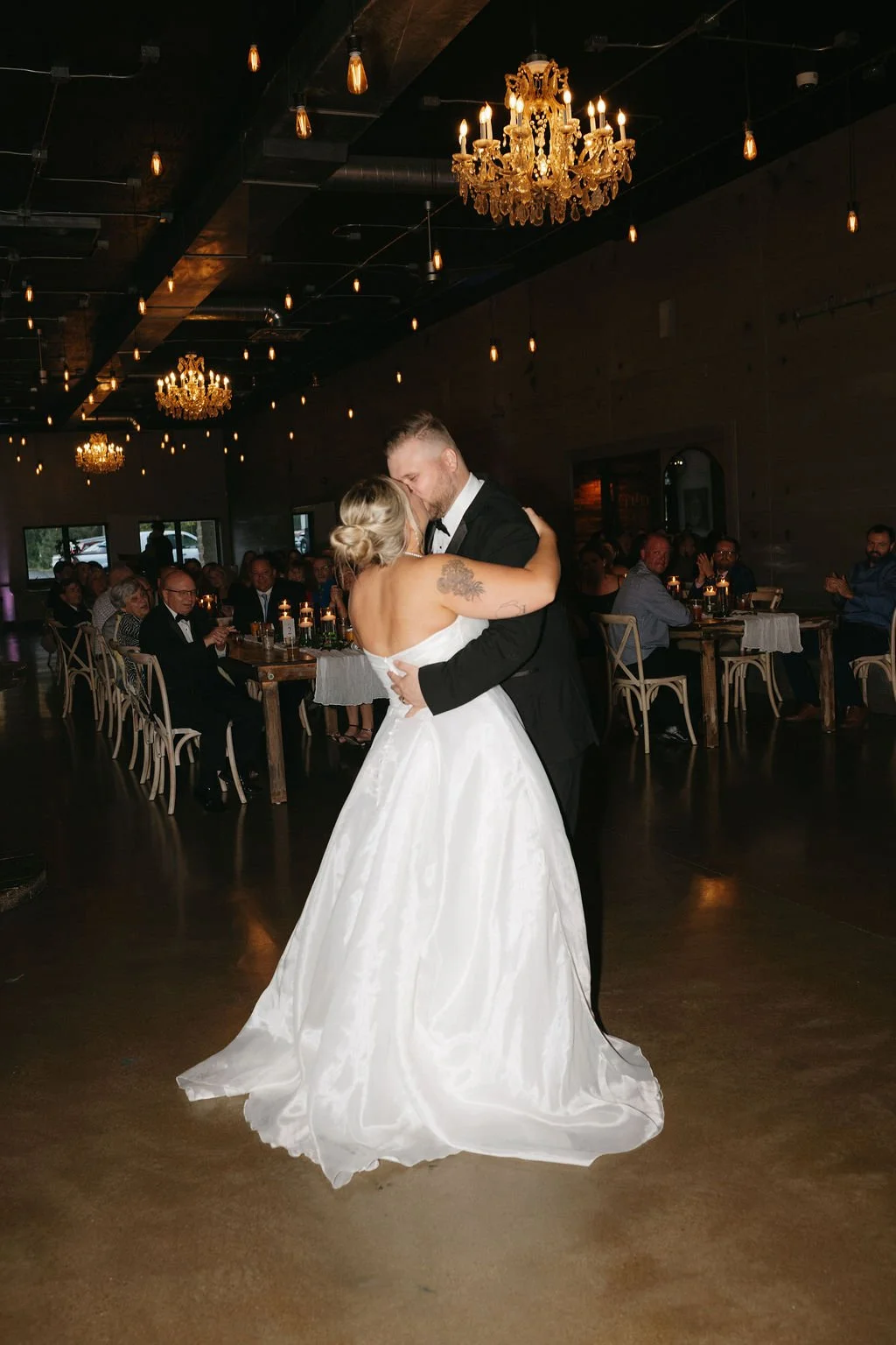 Engagement milwaukee area, milwaukee area proposal, things to do after proposal, engagement near milwaukee wisconsin, engagement pictures in milwaukee wisconsin