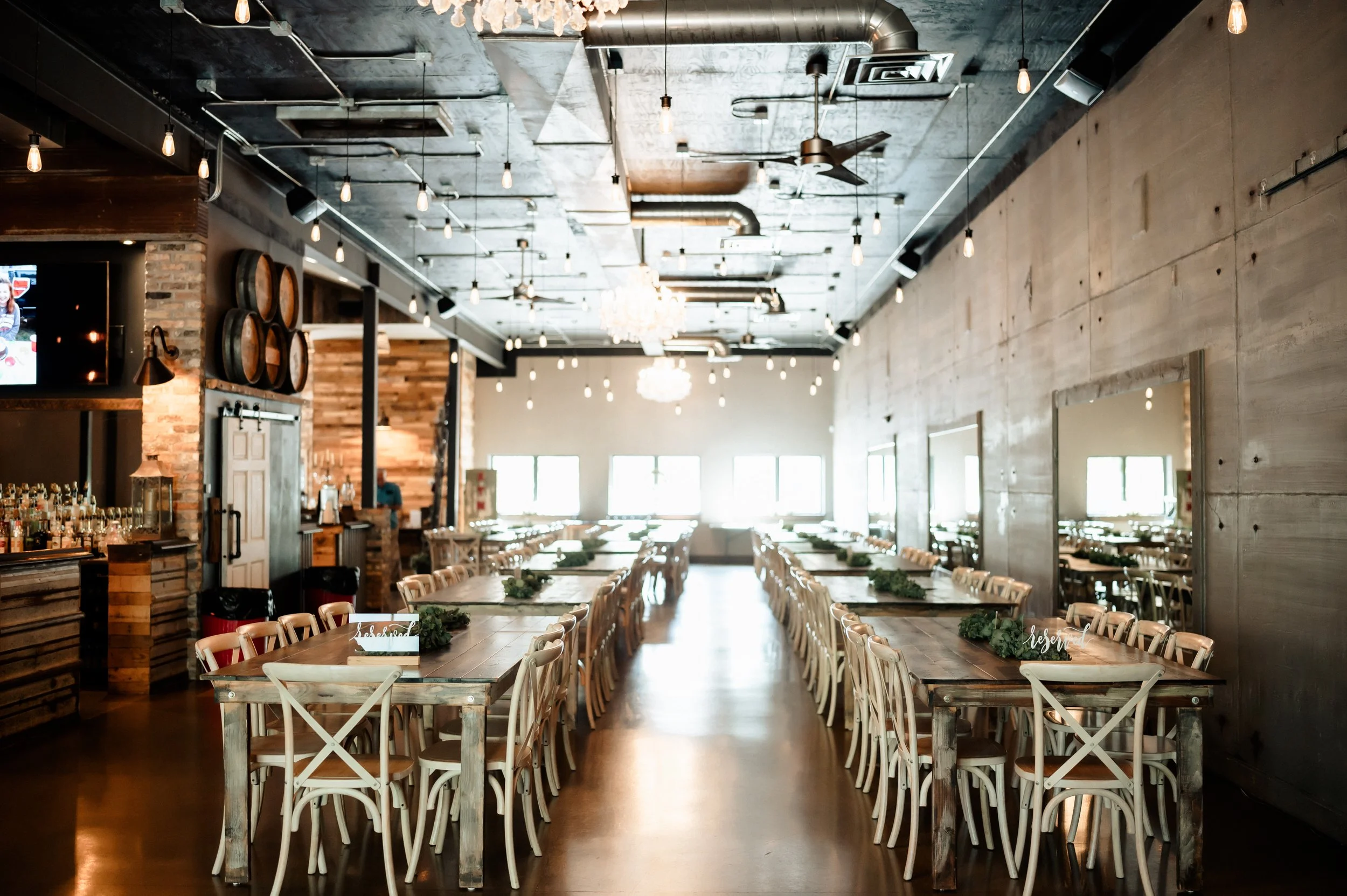 wedding ceremony, wedding, weekday wedding, wedding planning, bride, groom, terrace 167, 2026 bride, 2027 bride, wisconsin wedding venue, wisconsin wedding, Milwaukee Wedding Venue for engaged couples