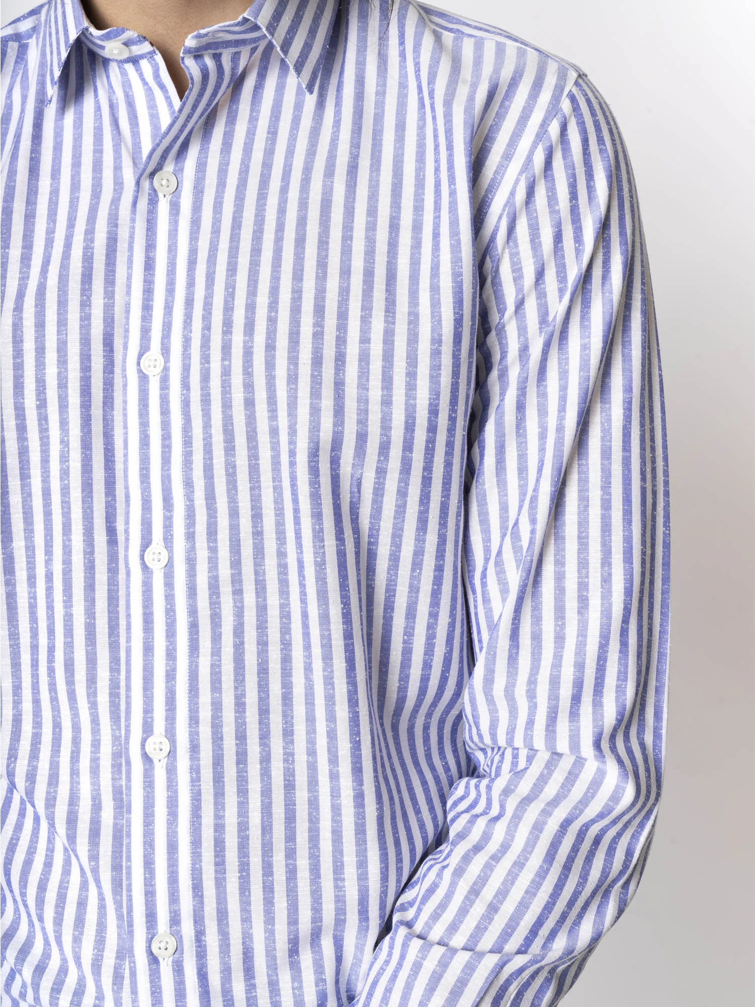 GarciaMadrid-camisa-rayas-3-.jpg