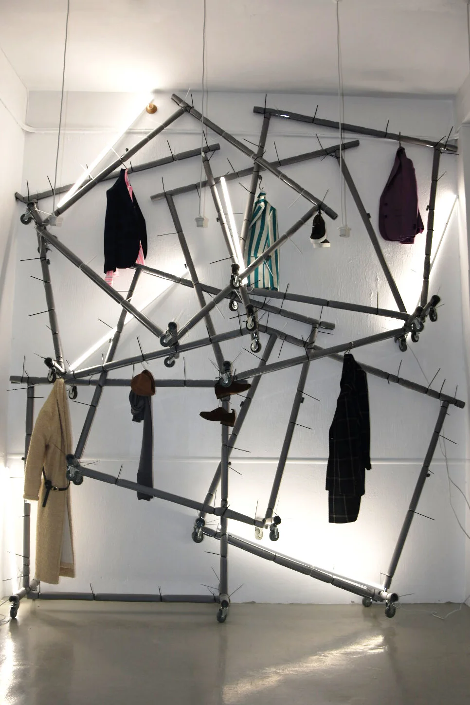 All neon like. Y mucha moda. Masculina y femenina.