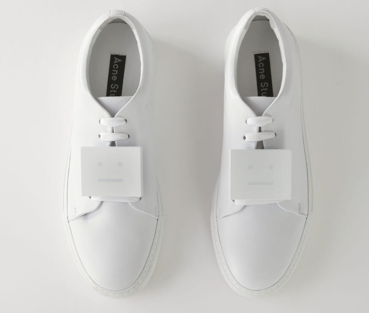 Acne Studios – Adriana Turnup White