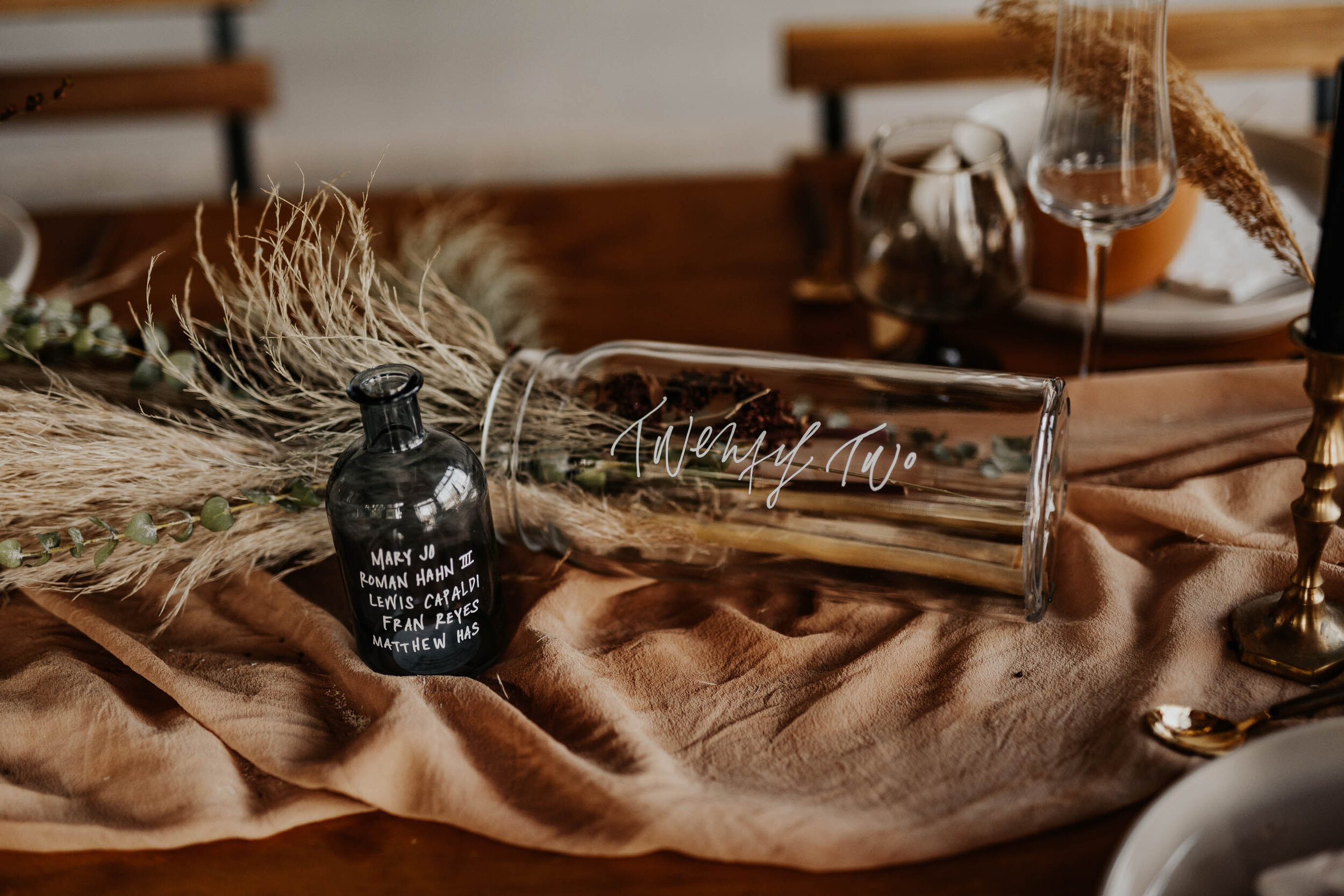 michigan-wedding-calligrapher-2.jpg