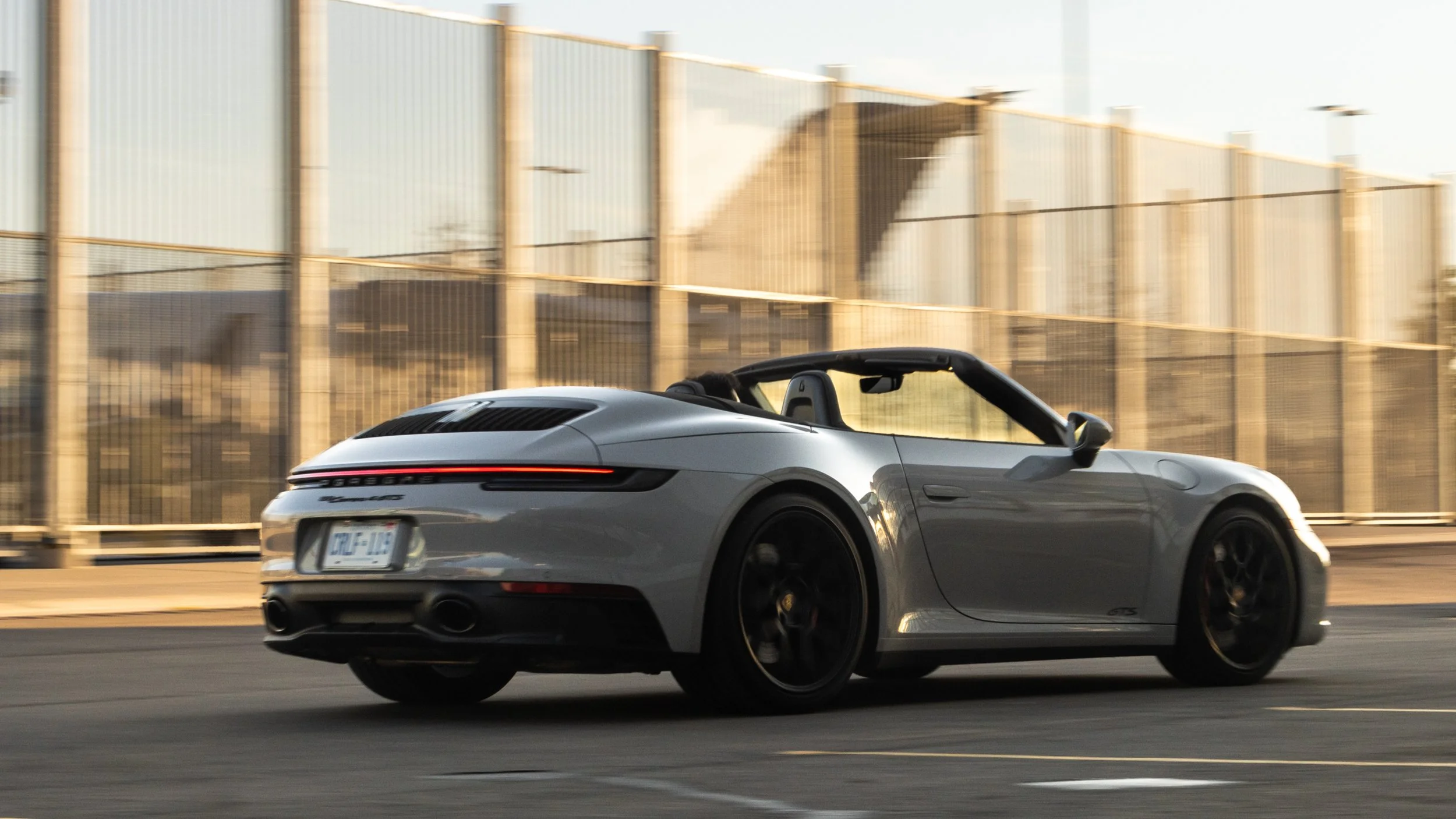 2022_Porsche_911GTSCabriolet_Review_3.JPG