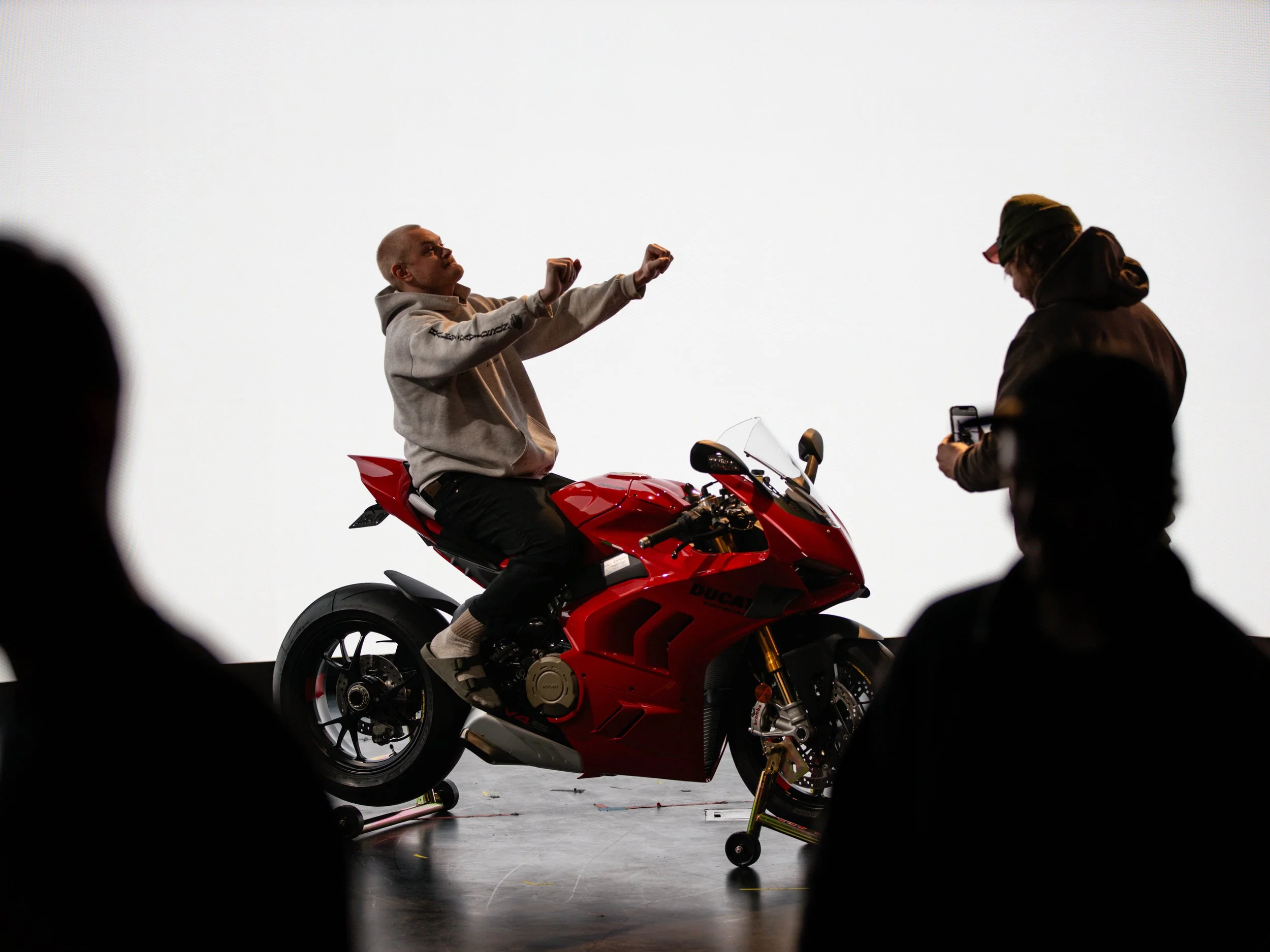 045_Motoverse_BTS.JPG
