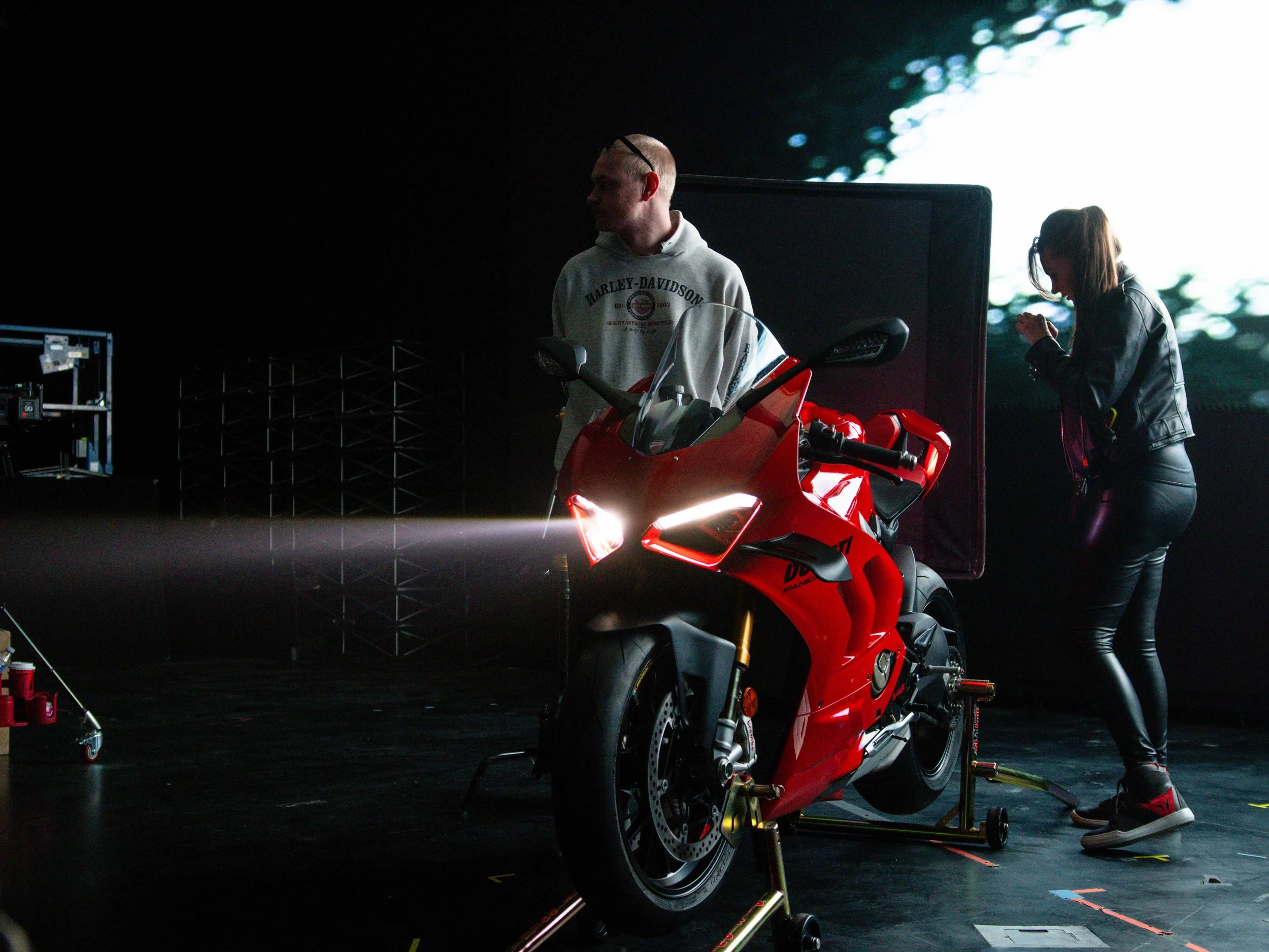 065_Motoverse_BTS.JPG