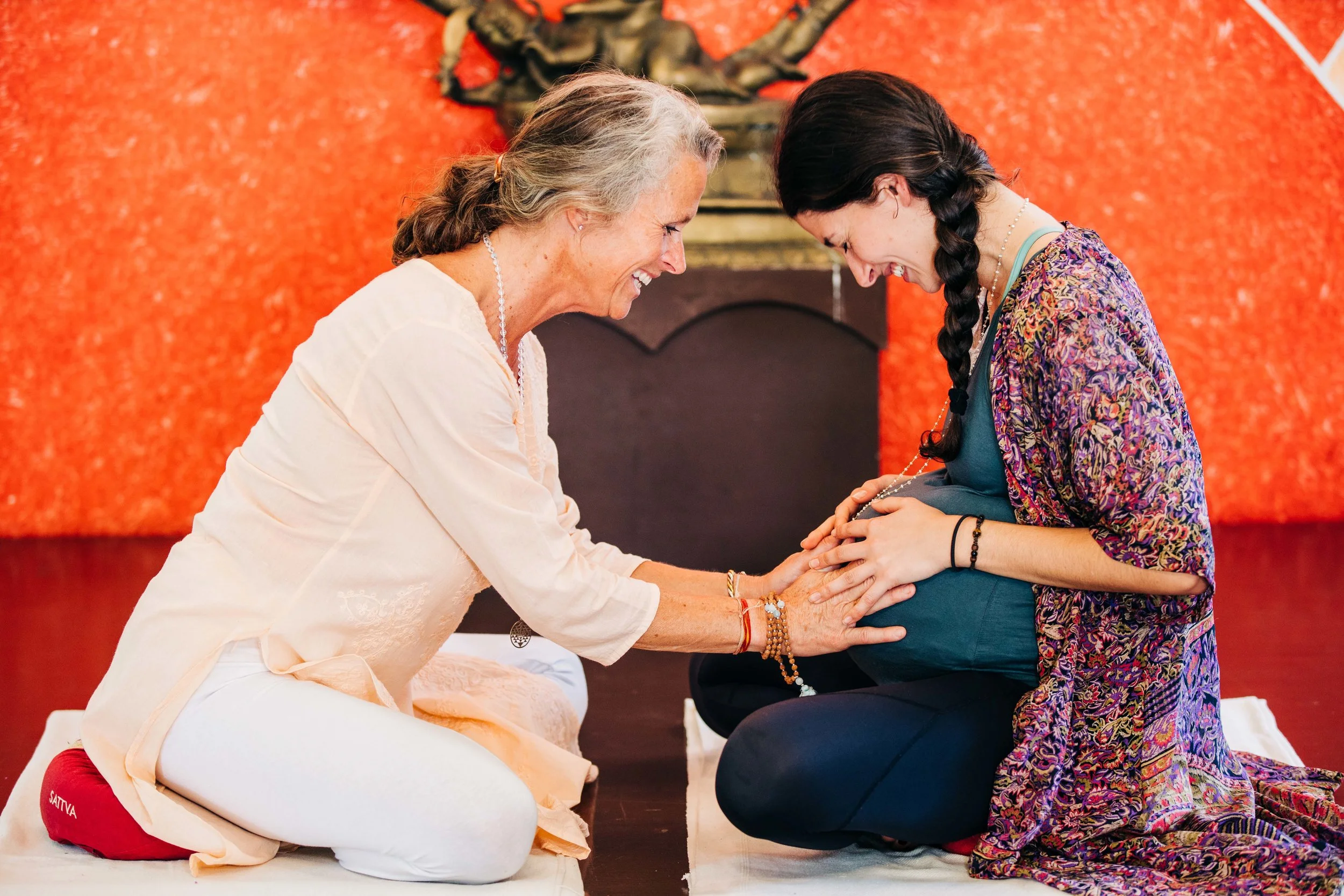 evolve-and-radiate-aditi-grandy-prenatal.jpg