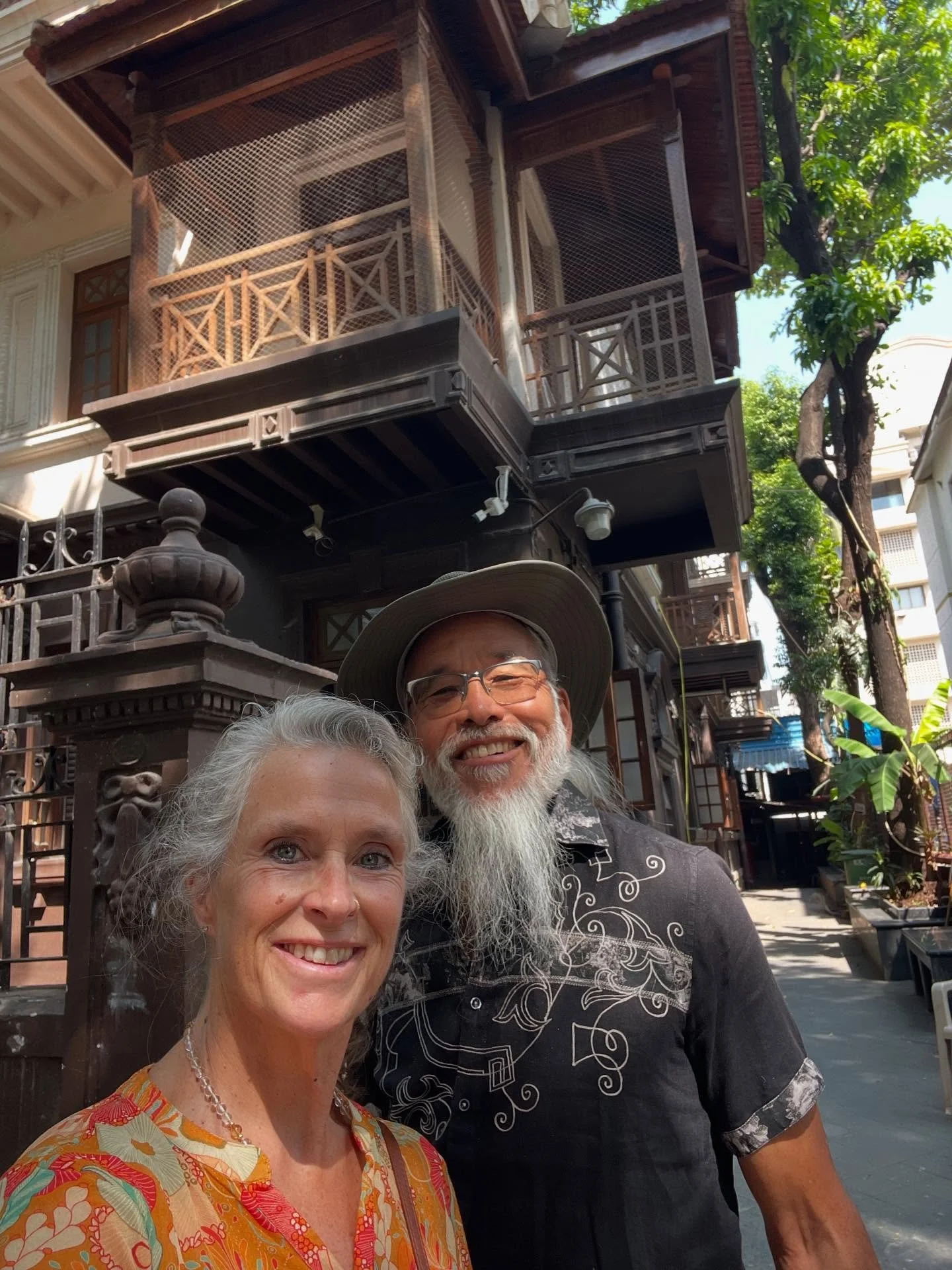 Basking in the inspiration of the life of Mahatma Gandhi this morning at Mani Bhavan&mdash; his residence in Mumbai for 17 yrs.

From here he led Satyagraha- peaceful non-violent resistance and revolutionary action.

May we rise like Gandhi! Inspire 