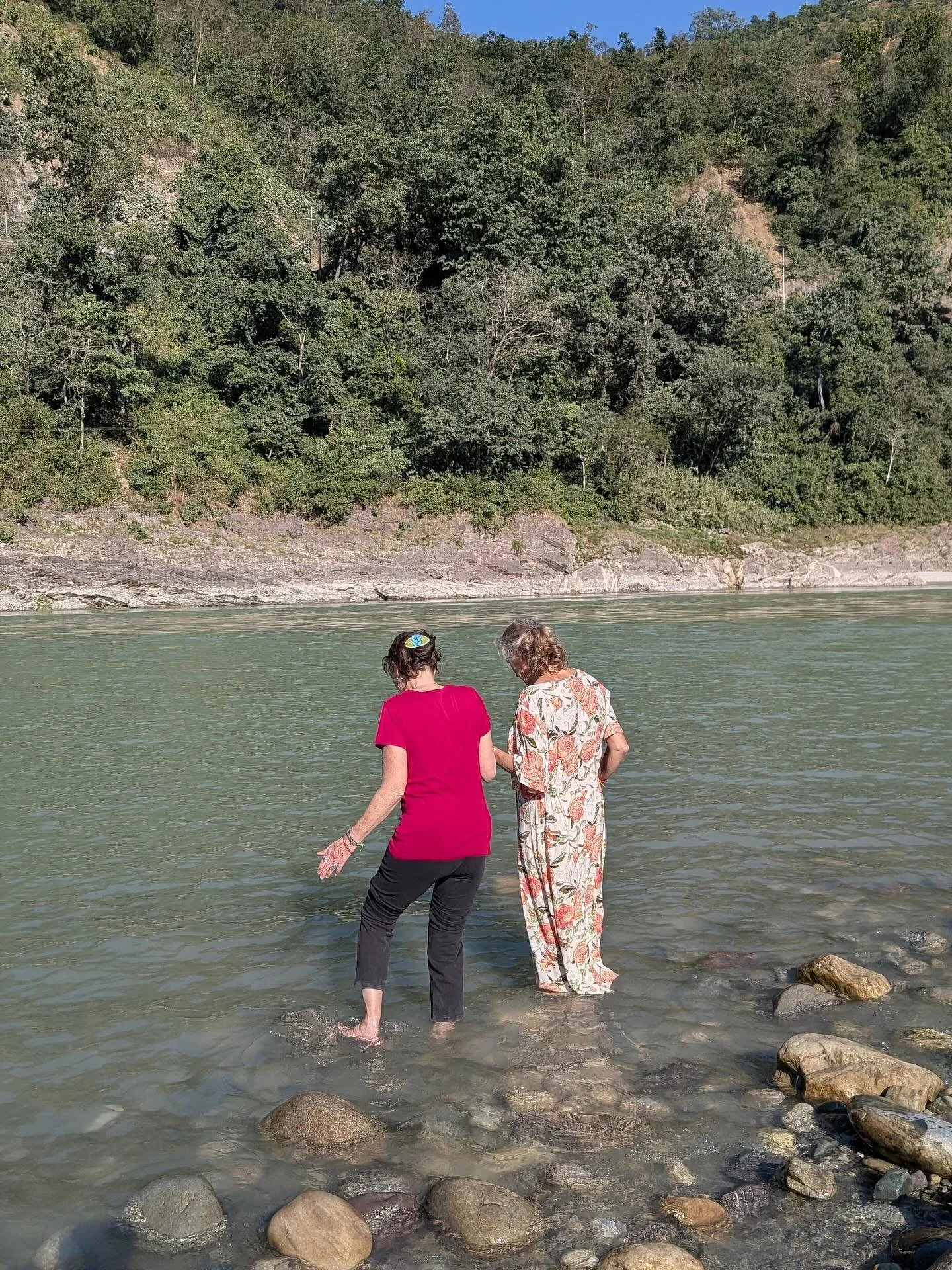 Sacred dip in the Ganga 

Releasing, cleansing, being blessed in her waters.  Lifetimes of karma washed away.

Jai Ma 🌹

✨DM to join me for Journey to India 2026