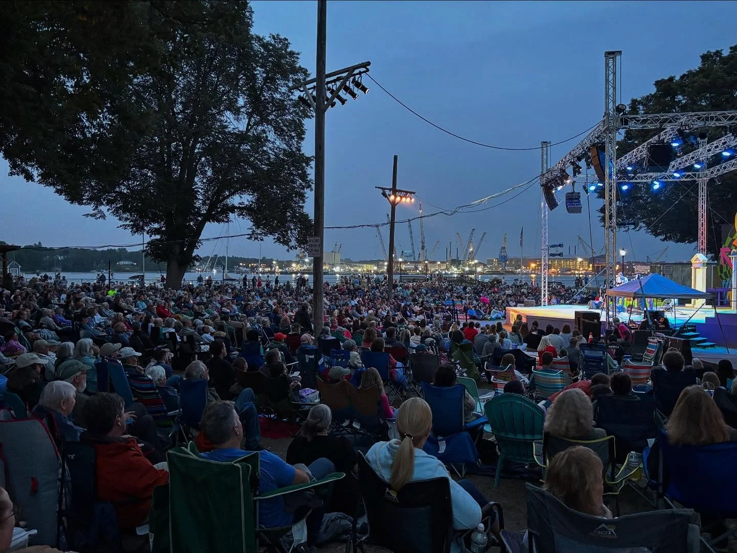 @tallheights @darlingside @prescottparkartsfest Beautiful evening + beautiful music.